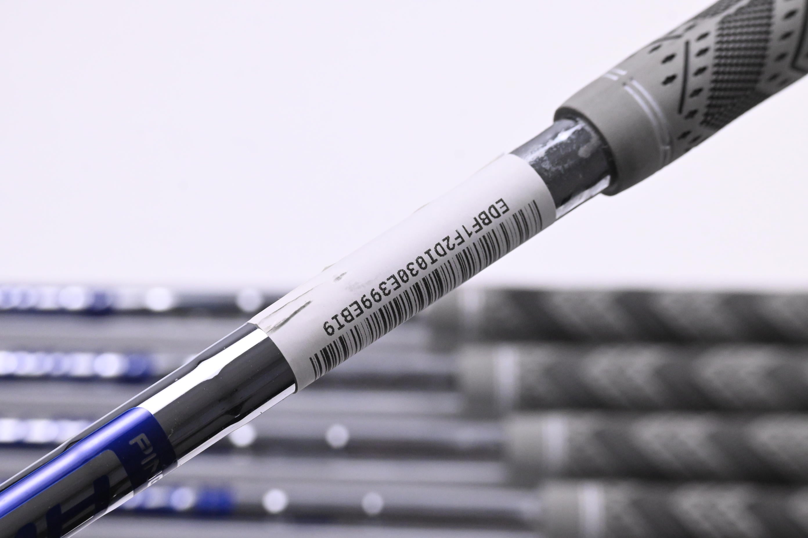 Ping G410 Irons / 5-PW / Blue Dot / Regular Flex Ping AWT 2.0 Shafts