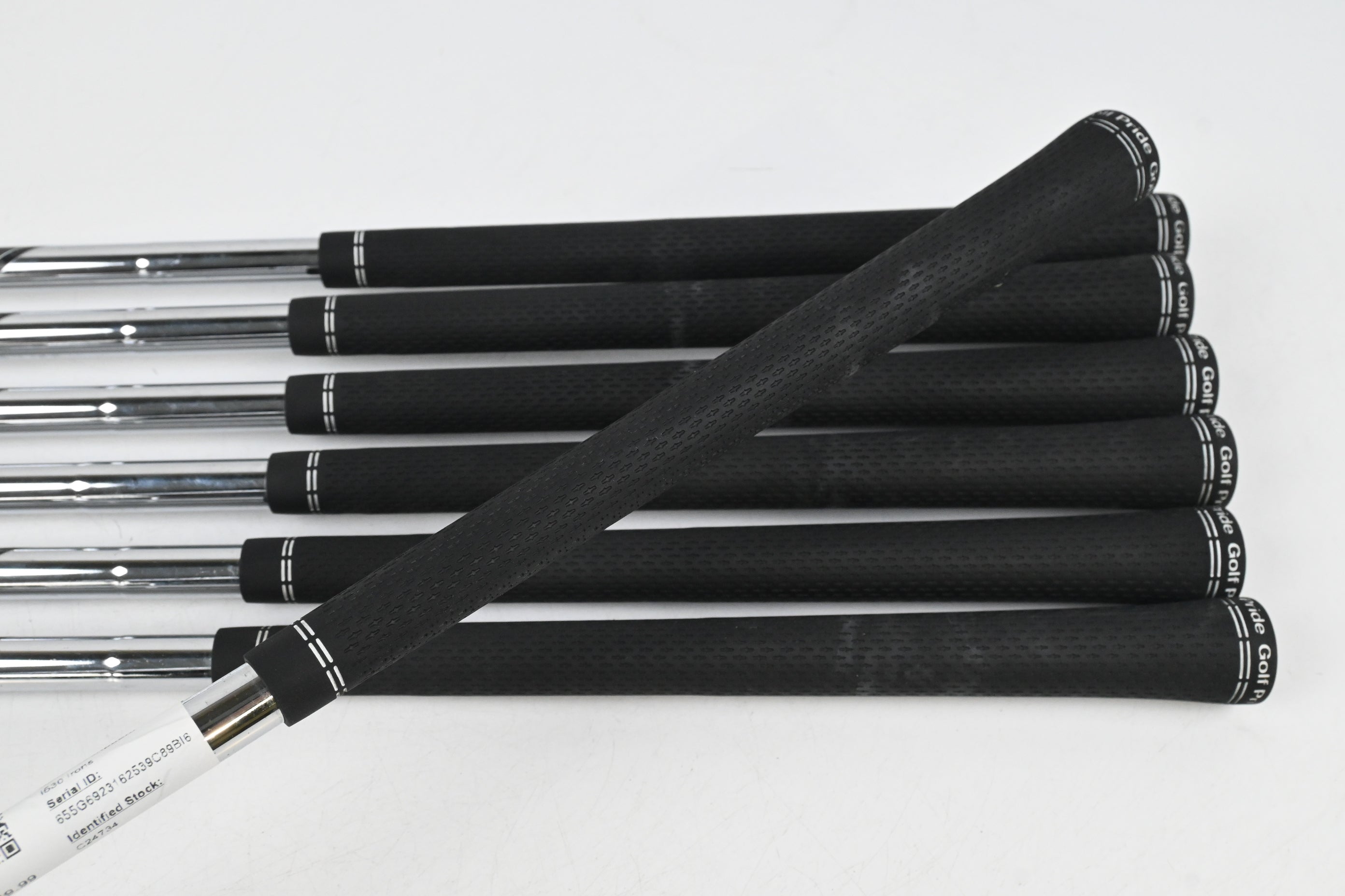 Ping i530 Irons / 5-PW+GW / White Dot / Stiff Flex Dynamic Gold Mid 115 S300 Shafts