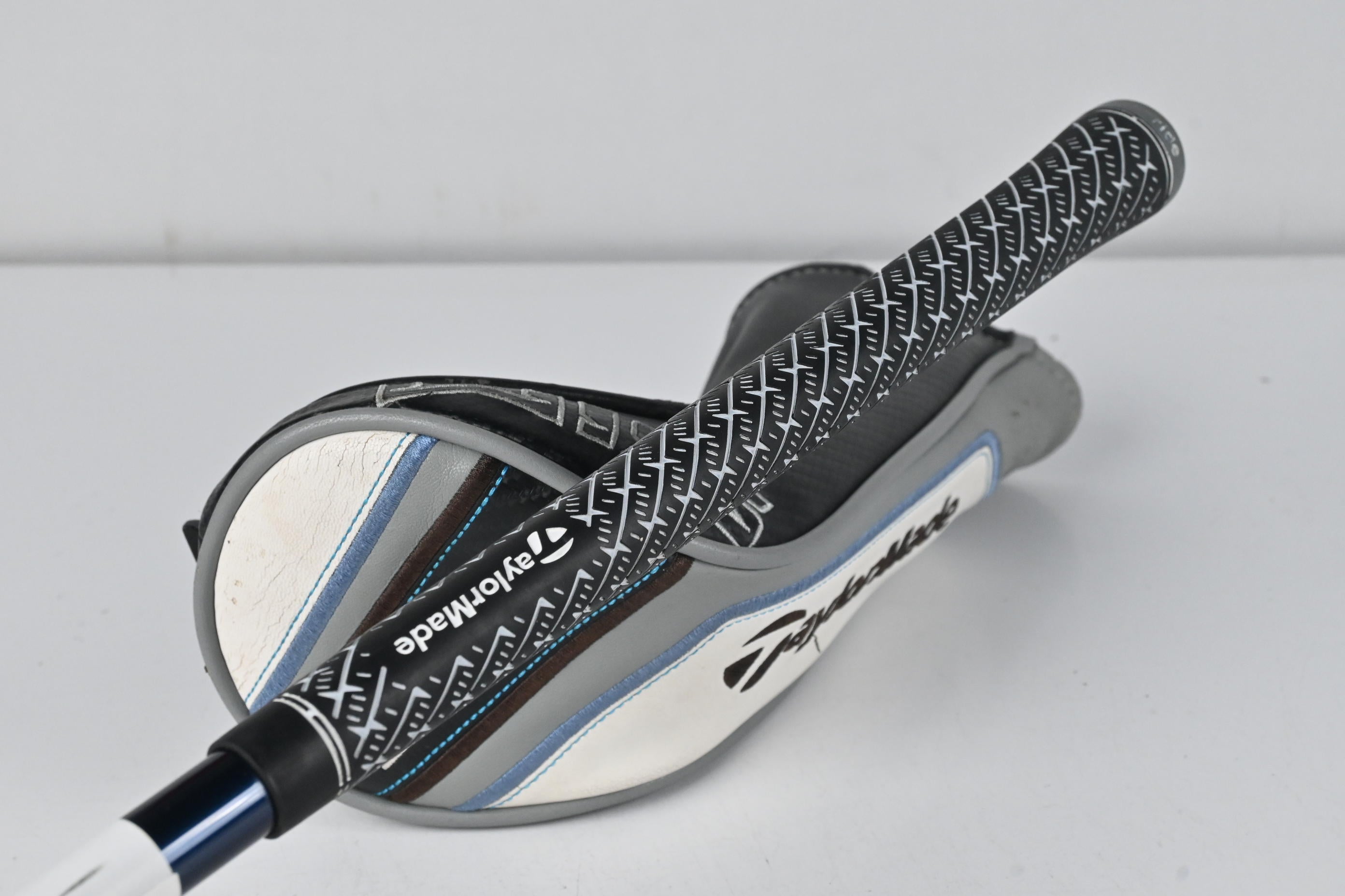 Taylormade SIM Max #3 Wood / 15 Degree / Regular Flex Fujikura Ventus Blue 5