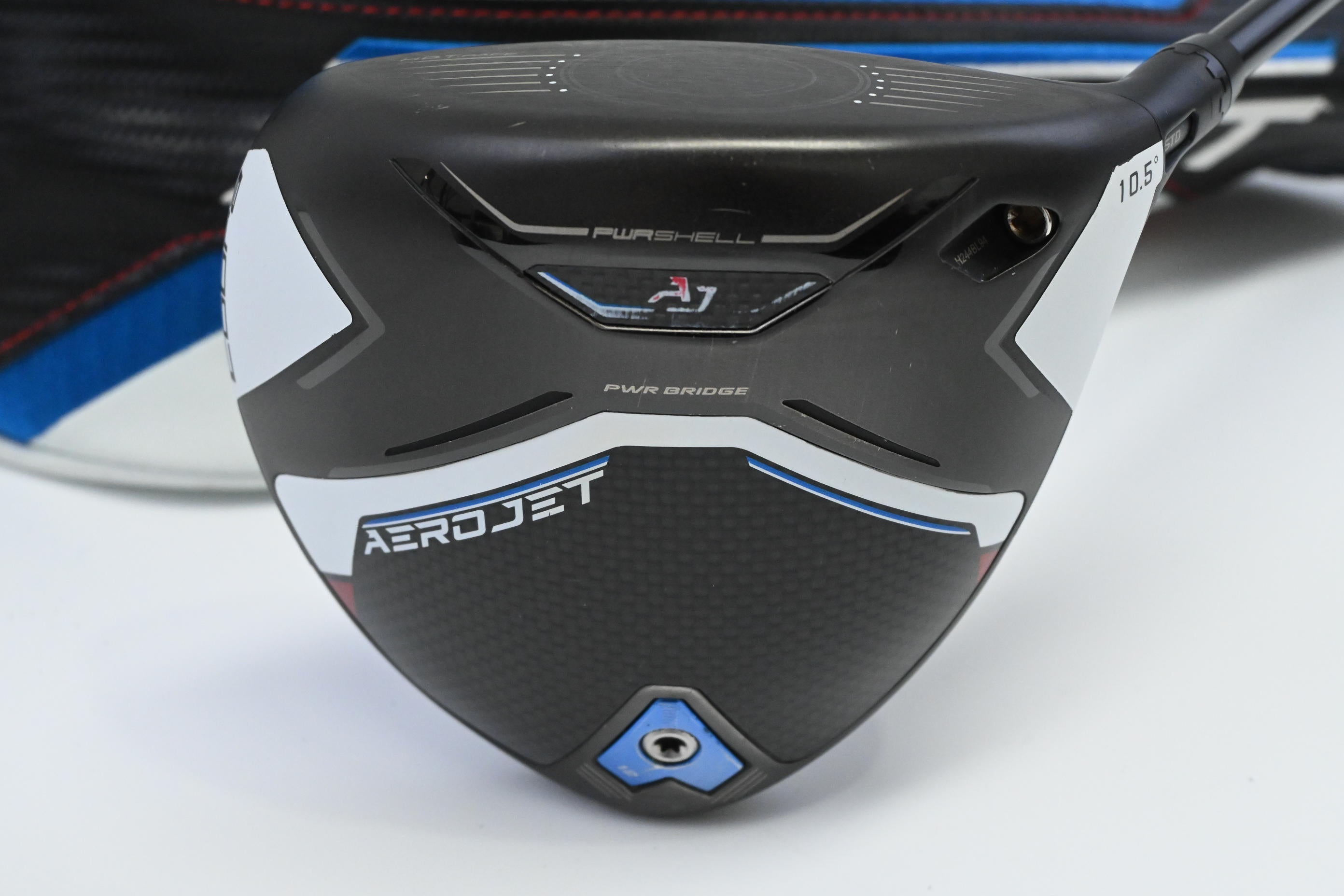 Cobra Aerojet Driver / 10.5 Degree / Regular Flex UST Helium Nanocore 5 Shaft