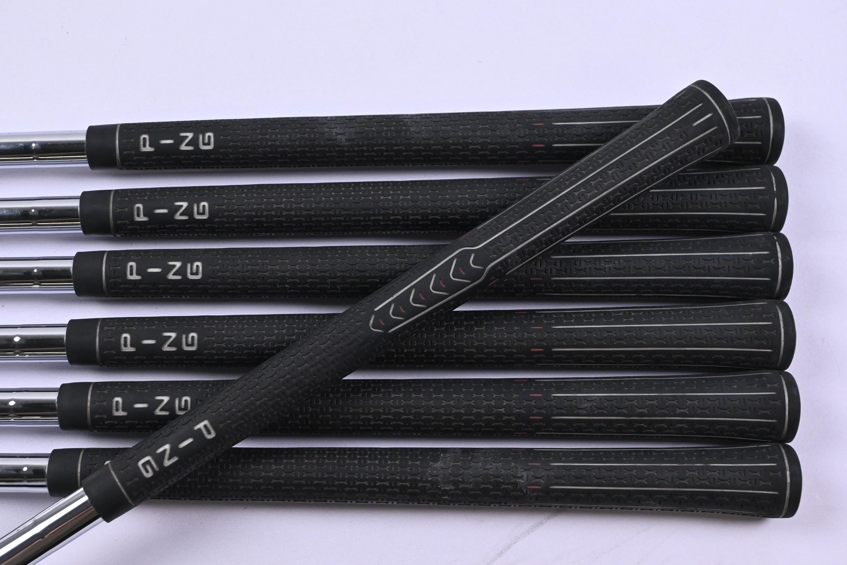 Ping i15 Irons / 4-PW / Blue Dot / Stiff Flex Ping Z-Z65 Shafts