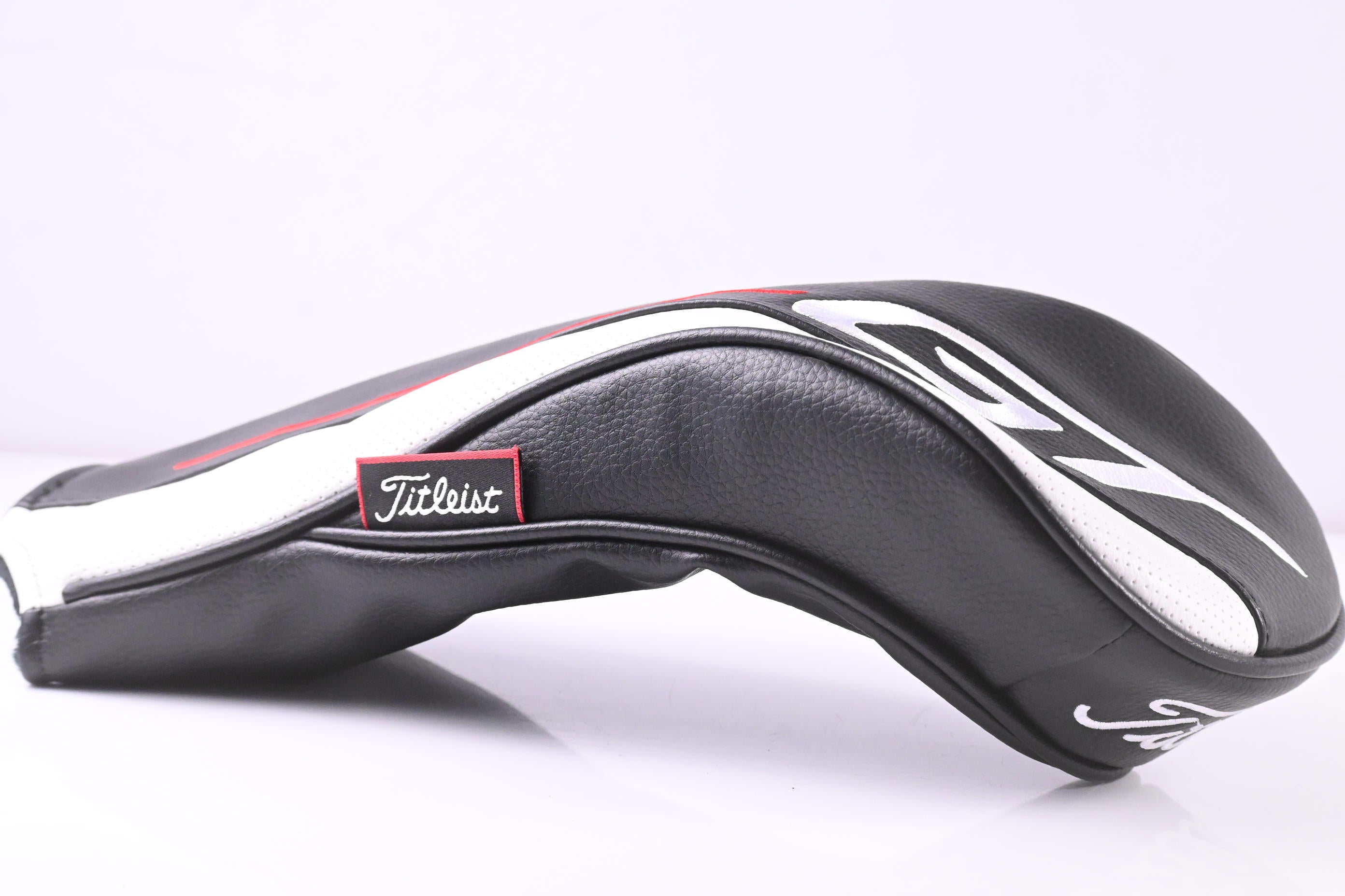 Titleist GT2 Driver / 9 Degree / Stiff Flex Denali Red 50 Shaft