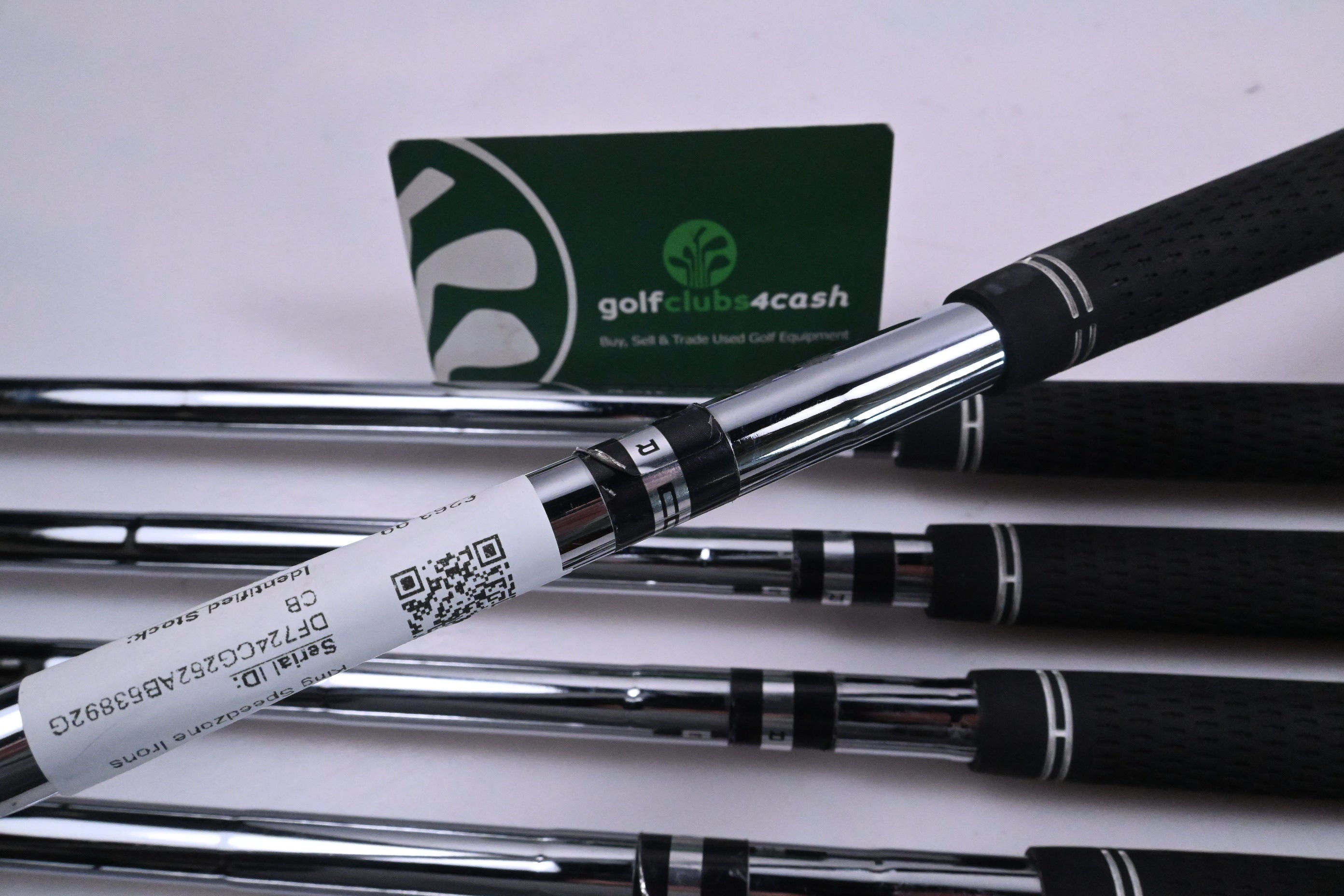 Cobra King Speedzone Irons / 6-PW+GW / Regular Flex Cobra Shafts