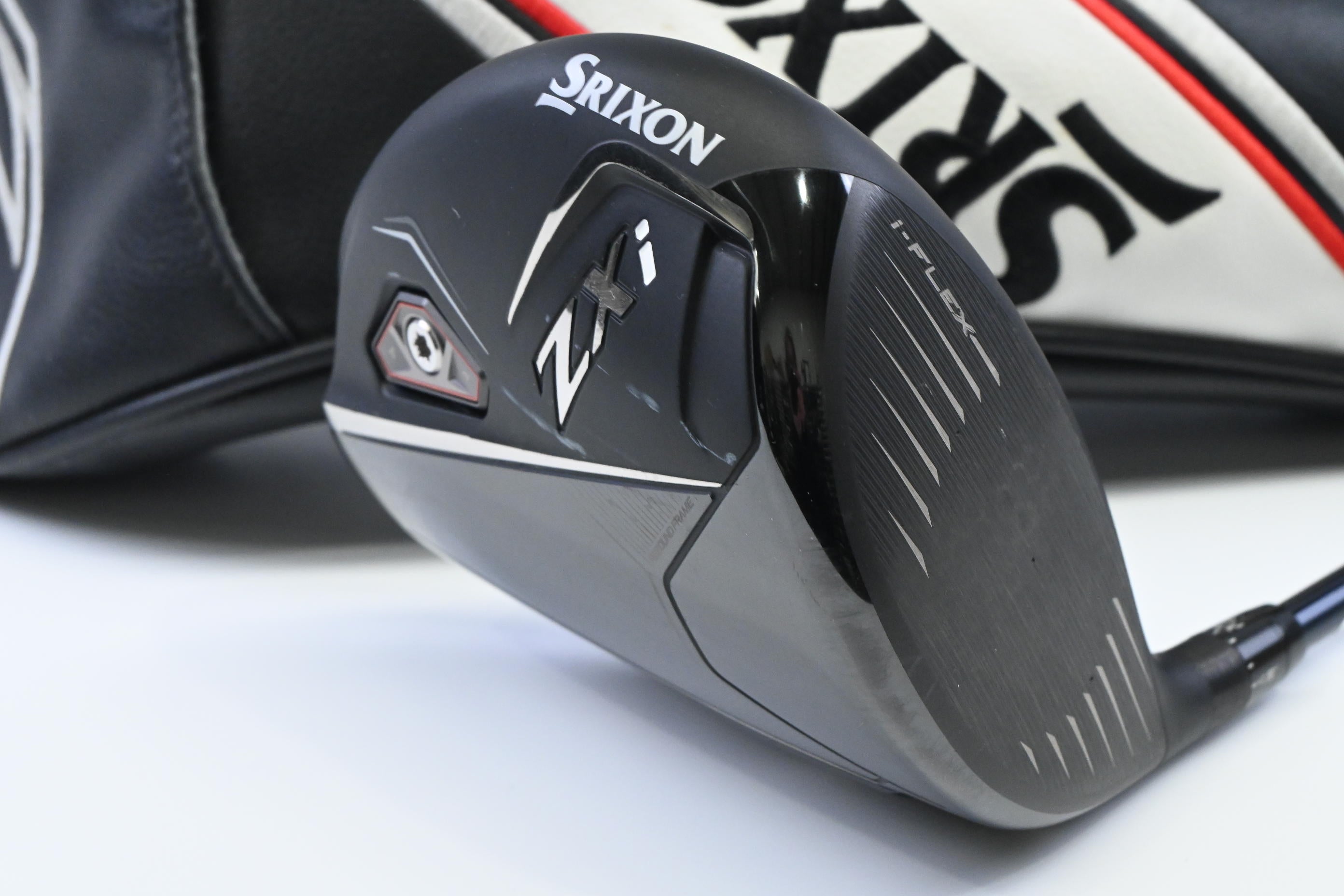Srixon ZXi Driver / 10.5 Degree / Stiff Flex Fujikura Ventus TR Blue 6 Shaft