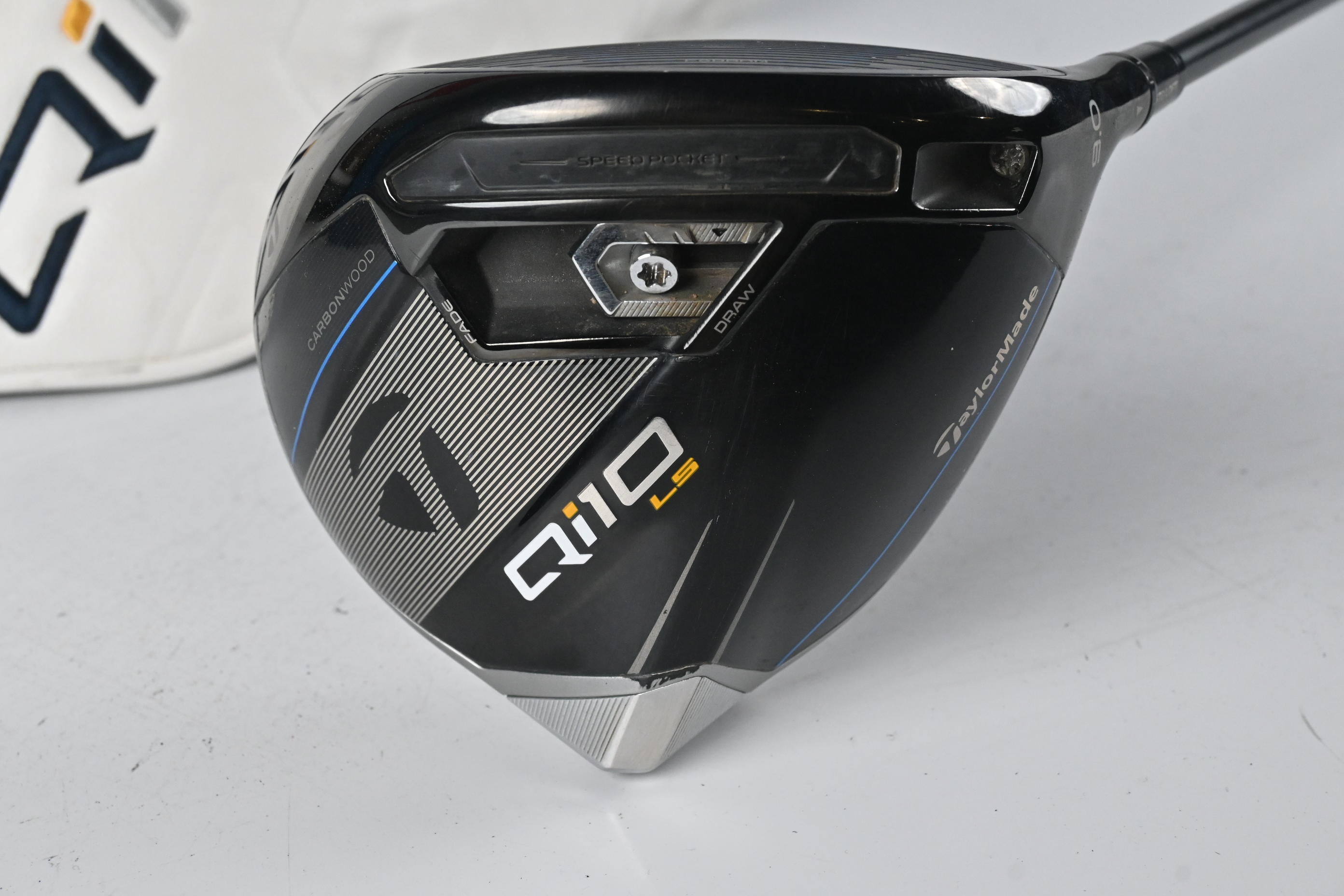 Taylormade Qi10 LS Driver / 9 Degree / Regular Flex UST Mamiya Helium 5 Shaft
