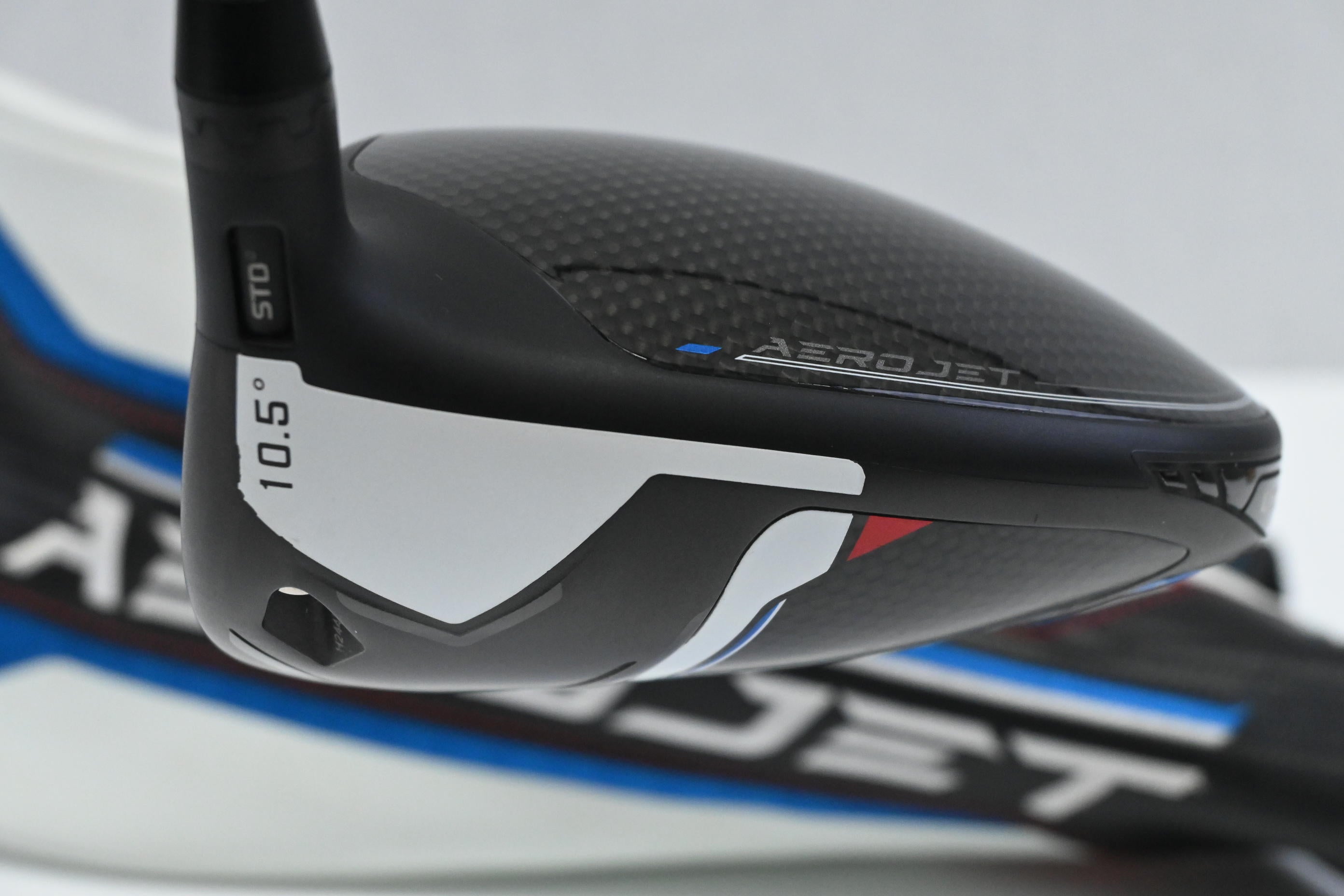 Cobra Aerojet Driver / 10.5 Degree / Regular Flex UST Helium Nanocore 5 Shaft