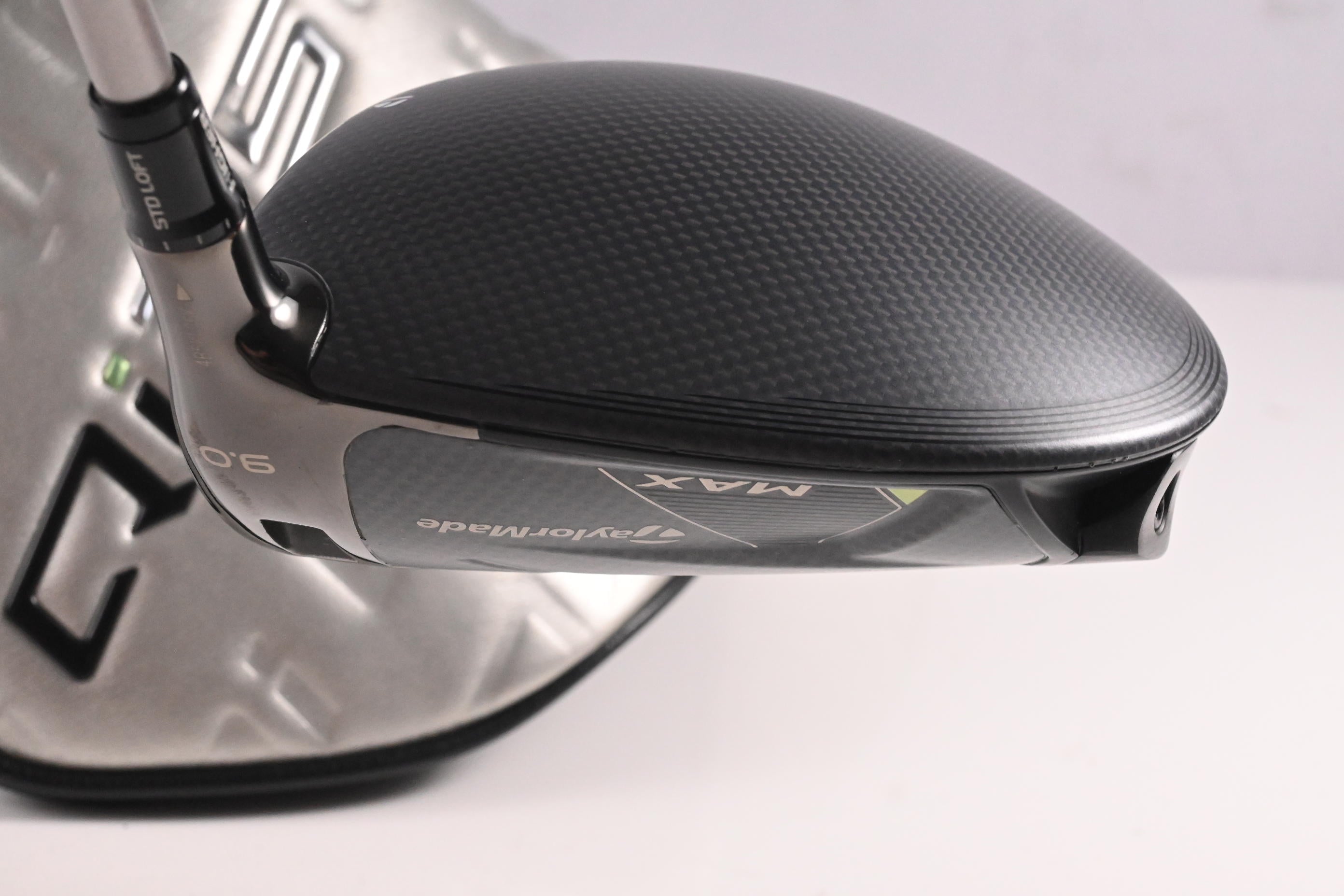 Taylormade Qi35 Max Driver / 9 Degree / Regular Flex UST Helium NCT 5 Shaft