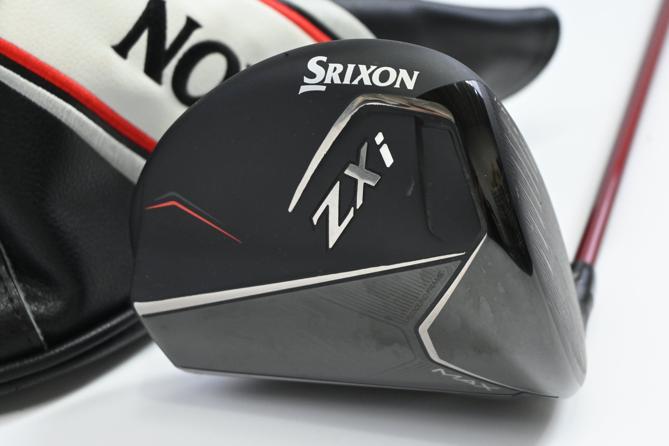Srixon ZXi Driver / 10.5 Degree / Regular Flex Denali Red 50 Shaft