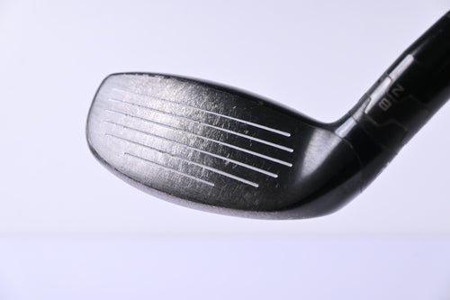 Titleist 915H #3 Hybrid / 21 Degree / Stiff Flex Diamana S+ 70 Shaft