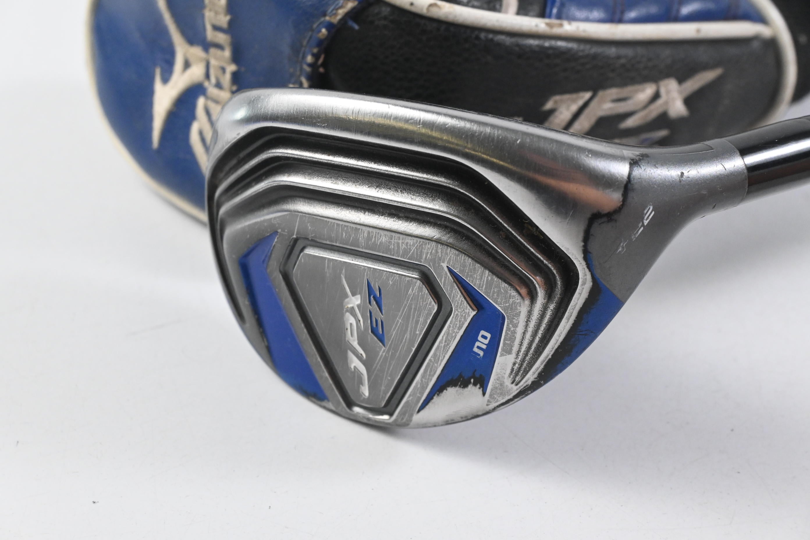 Mizuno JPX EZ 2016 #4 Hybrid / 22 Degree / Regular Flex Fujikura Orochi 65 Shaft