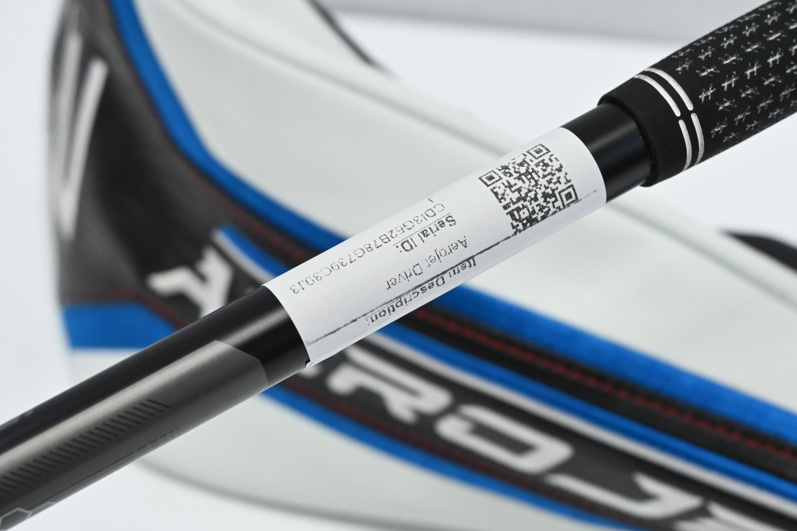 Cobra Aerojet Driver / 10.5 Degree / Regular Flex UST Helium Nanocore 5 Shaft