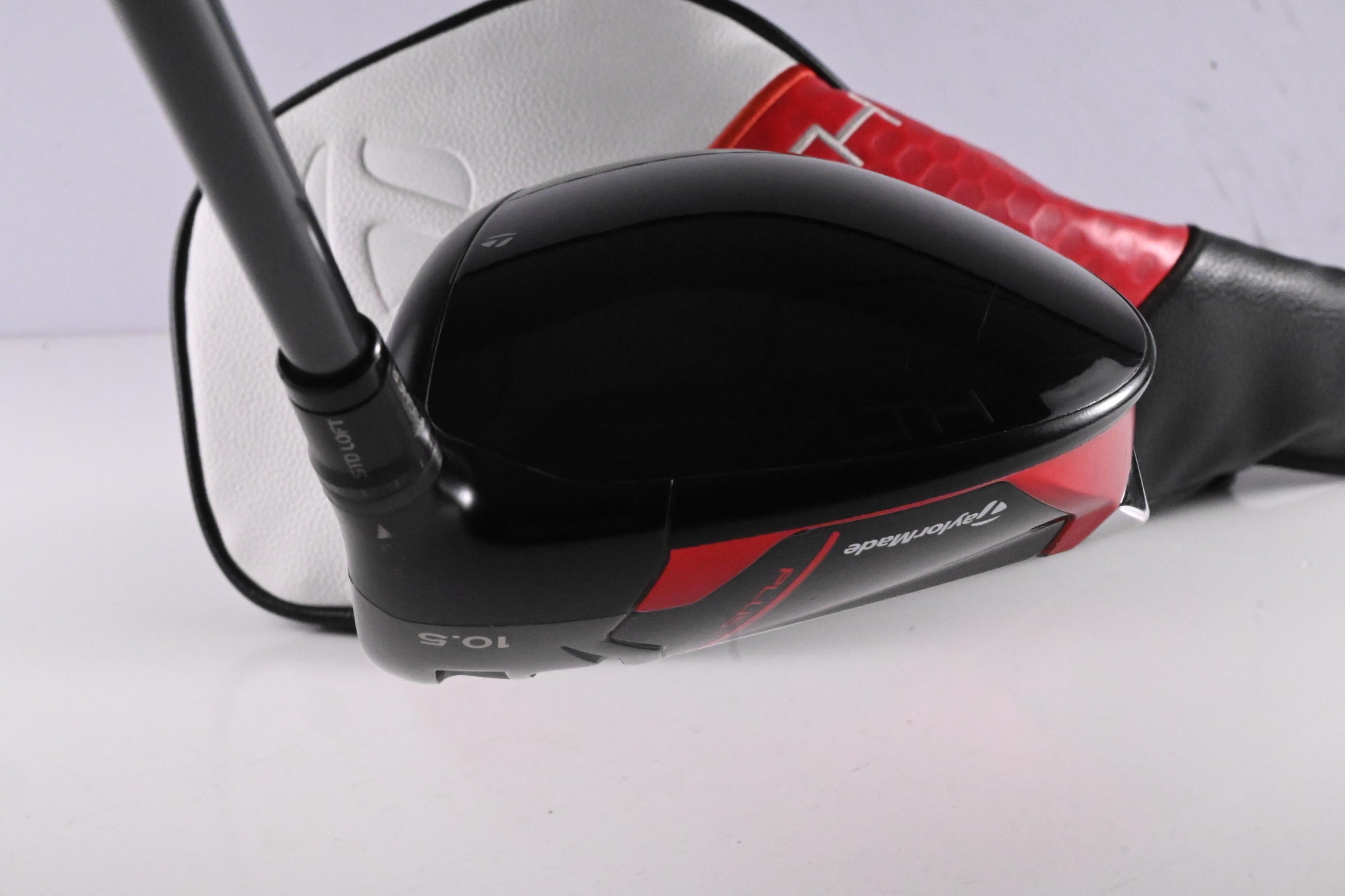 Taylormade Stealth 2 Plus Driver / 10.5 Degree / Stiff Flex Diamana S+ 60 Shaft