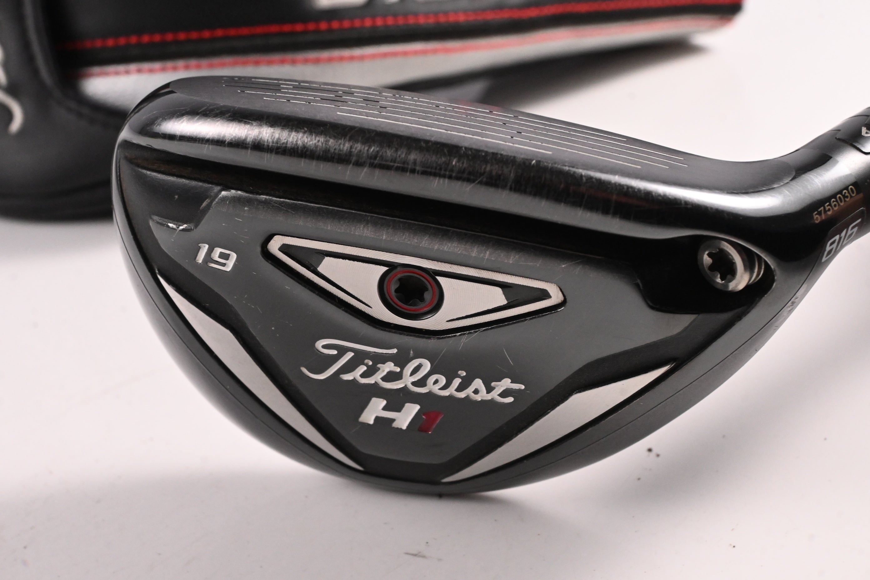 Titleist 816 H1 #3 Hybrid / 19 Degree / Regular Flex Aldila Rogue Black 85