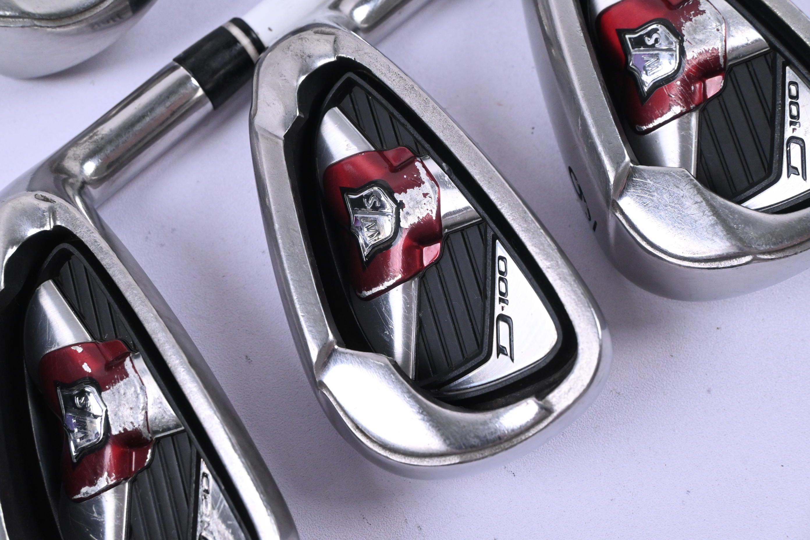 Wilson D100 Irons / 5-9i / Regular Flex Matrix Studio 6.1 Shafts