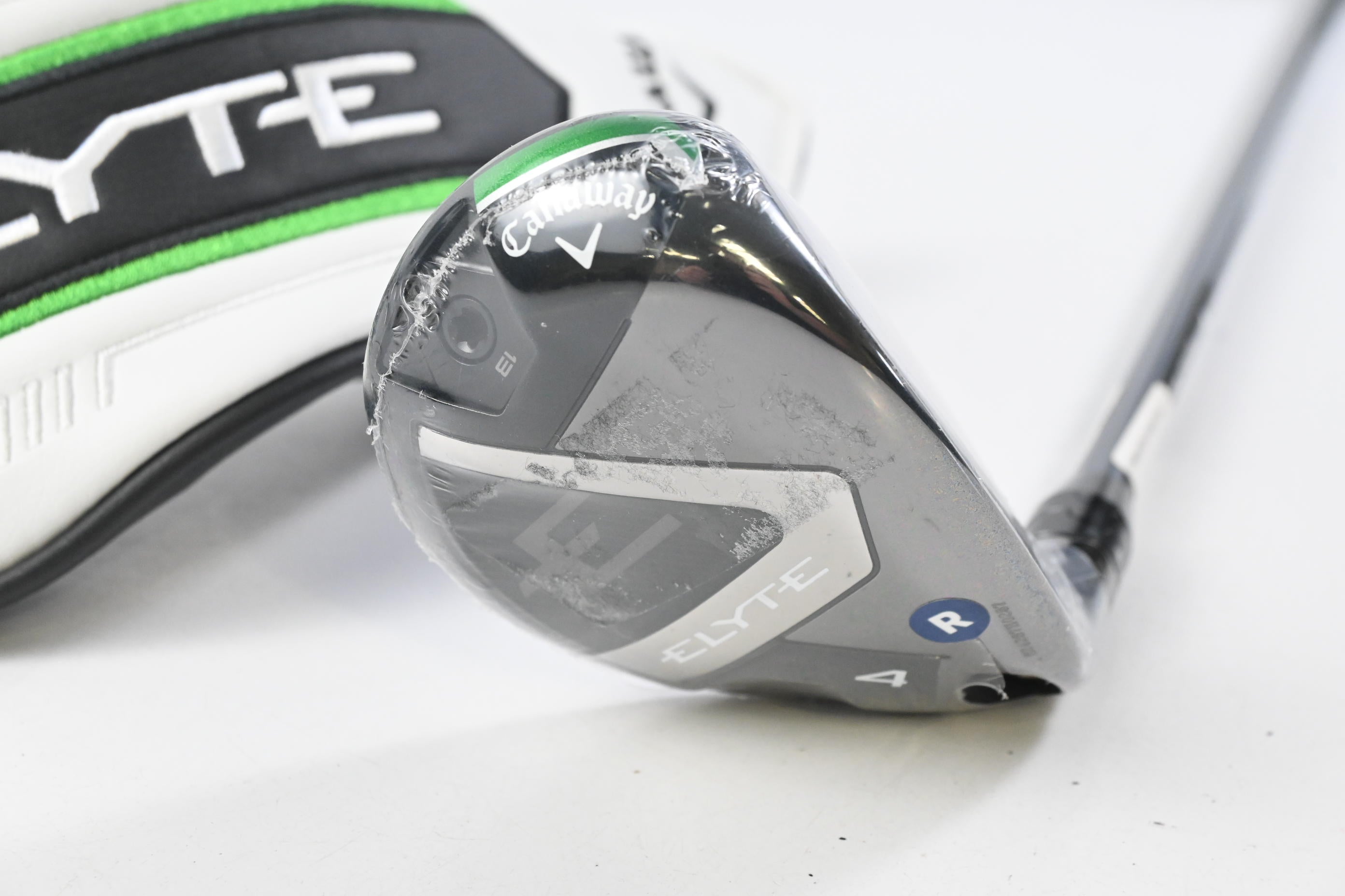 Callaway Elyte #4 Hybrid / 22 Degree / Regular Flex Denali Charcoal 60 Shaft