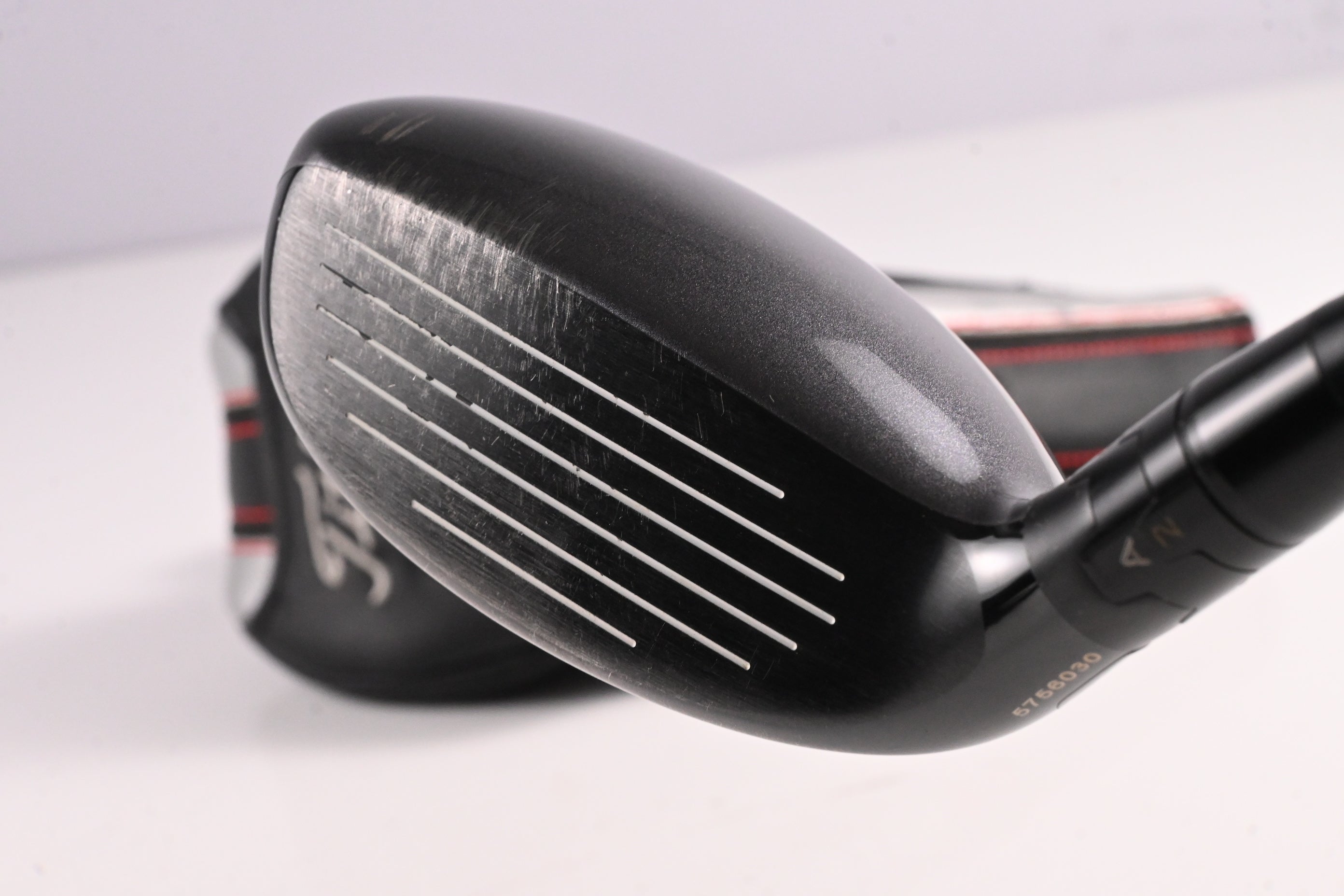 Titleist 816 H1 #3 Hybrid / 19 Degree / Regular Flex Aldila Rogue Black 85