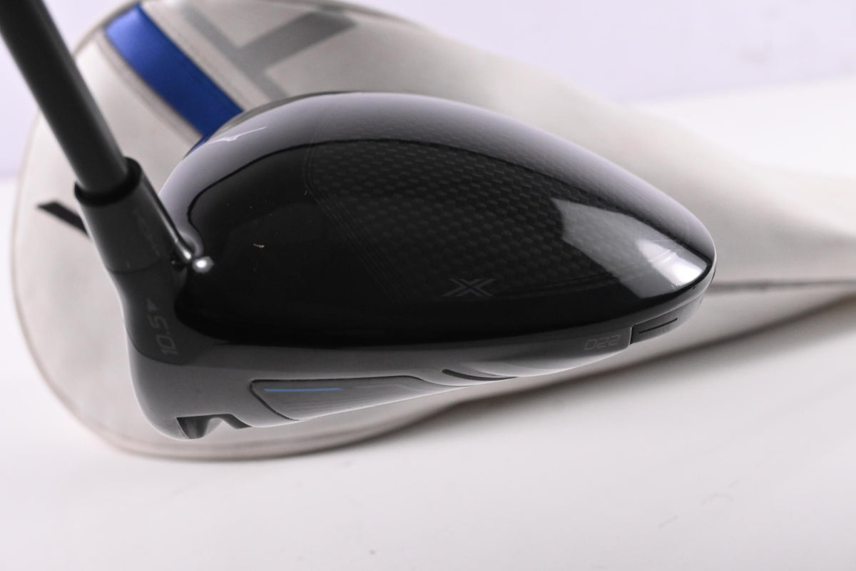 Mizuno ST-X 220 Driver / 10.5 Degree / Senior Flex Helium Nano Core 4 Shaft