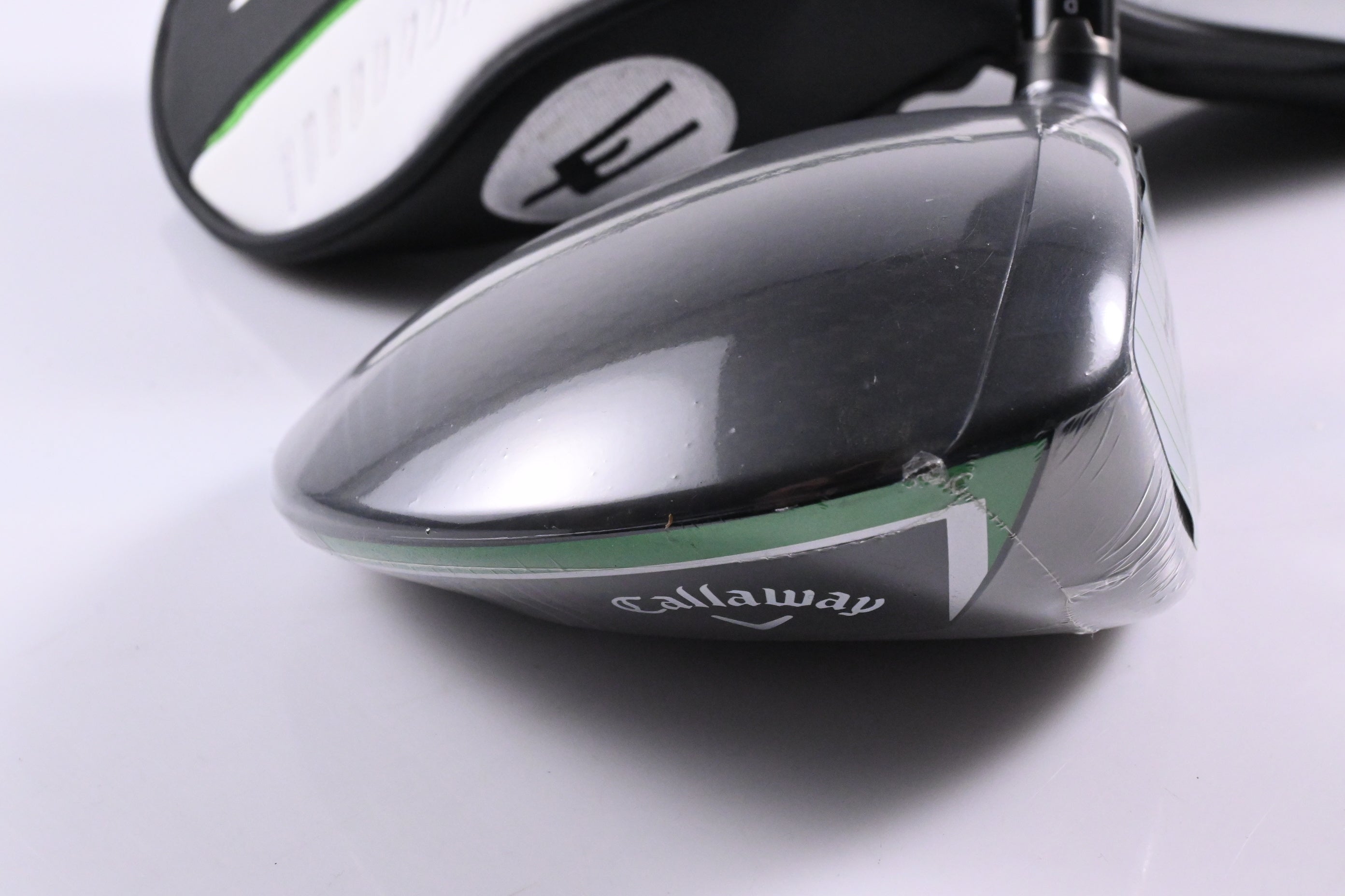 Callaway Elyte X Driver / 10.5 Degree / Regular Flex Denali Charcoal 50 Shaft
