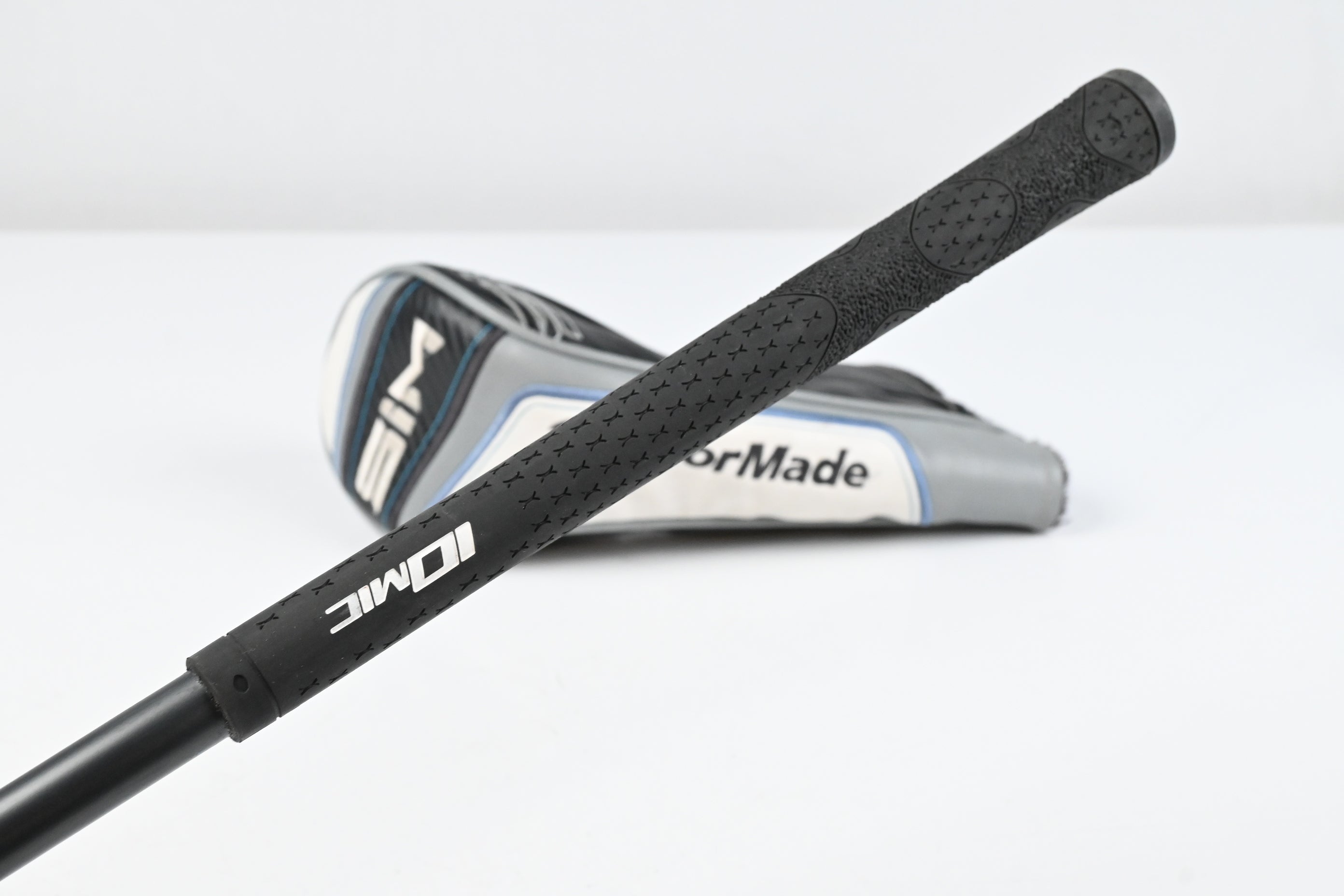 Taylormade SIM Ti #3 Wood / 15 Degree / Stiff Flex HZRDUS Smoke Green 70 Shaft