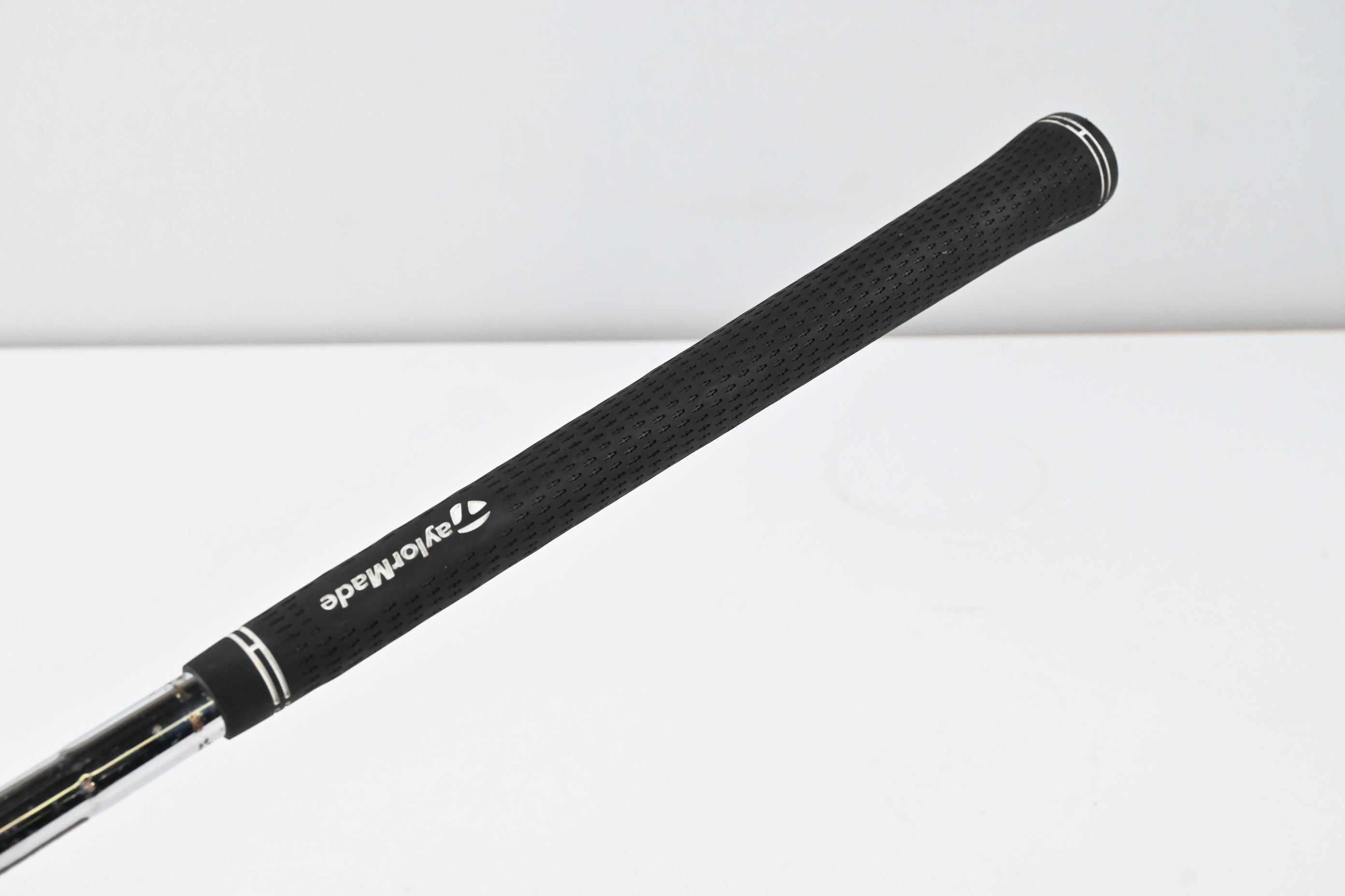 Ping i20 #4 Iron / 24 Degree / Black Dot / Regular Flex Ping CFS Shaft