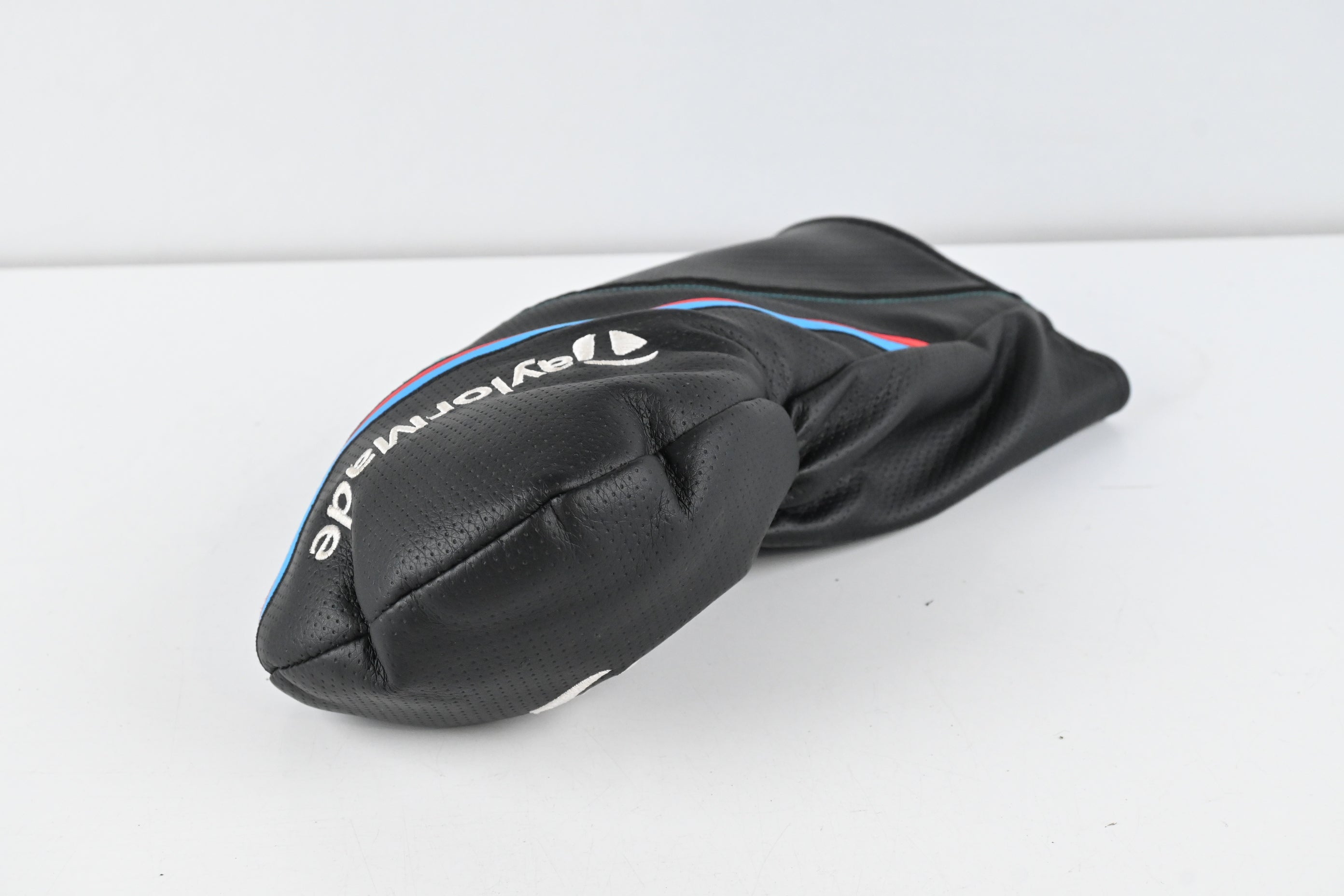 Taylormade M3 Driver / 10.5 Degree / Regular Flex Aldila Rogue Silver 110 MSI 60