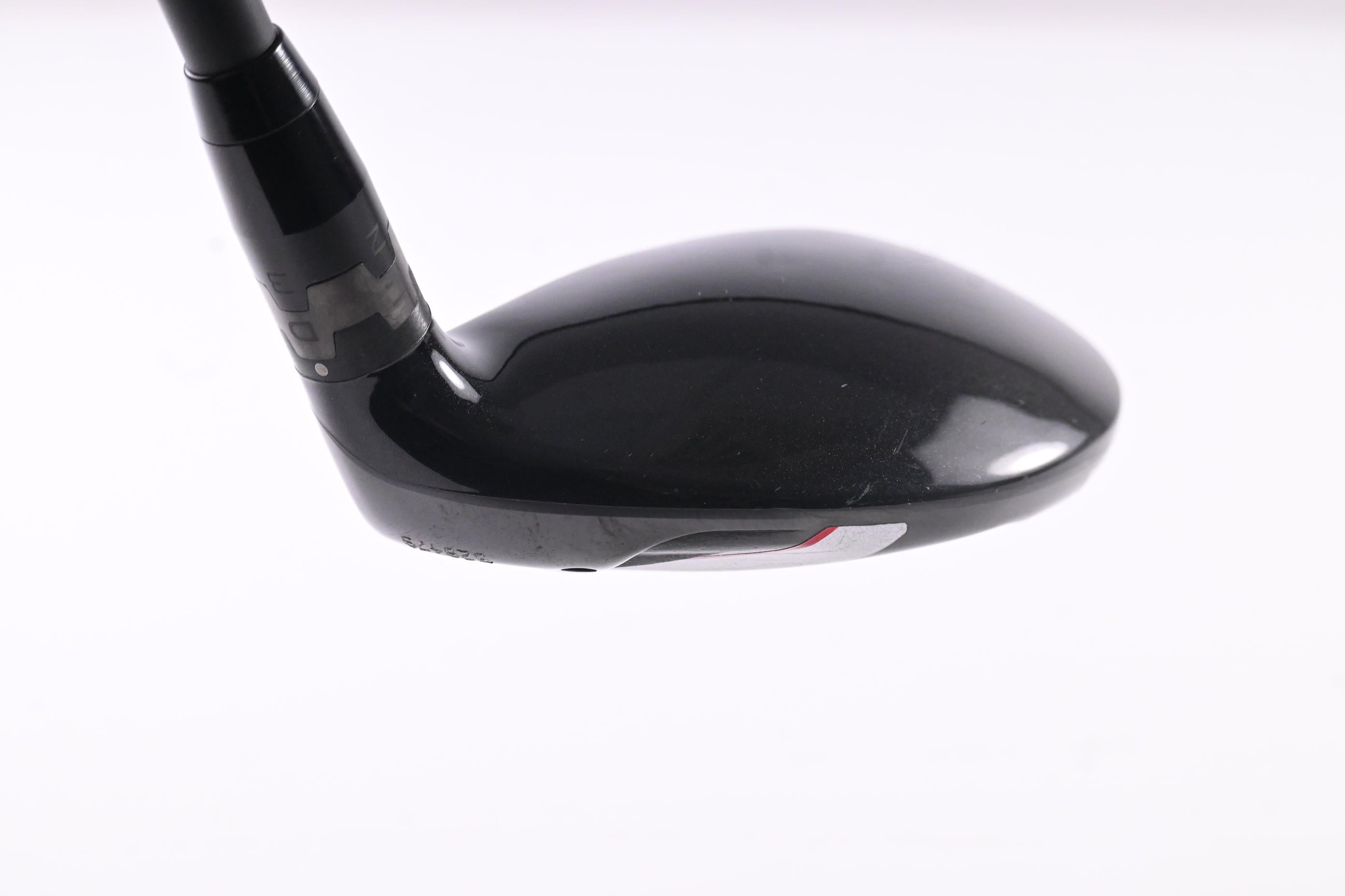 Titleist 913H #3 Hybrid / 19 Degree / X-Flex Diamana D+ 92 Shaft