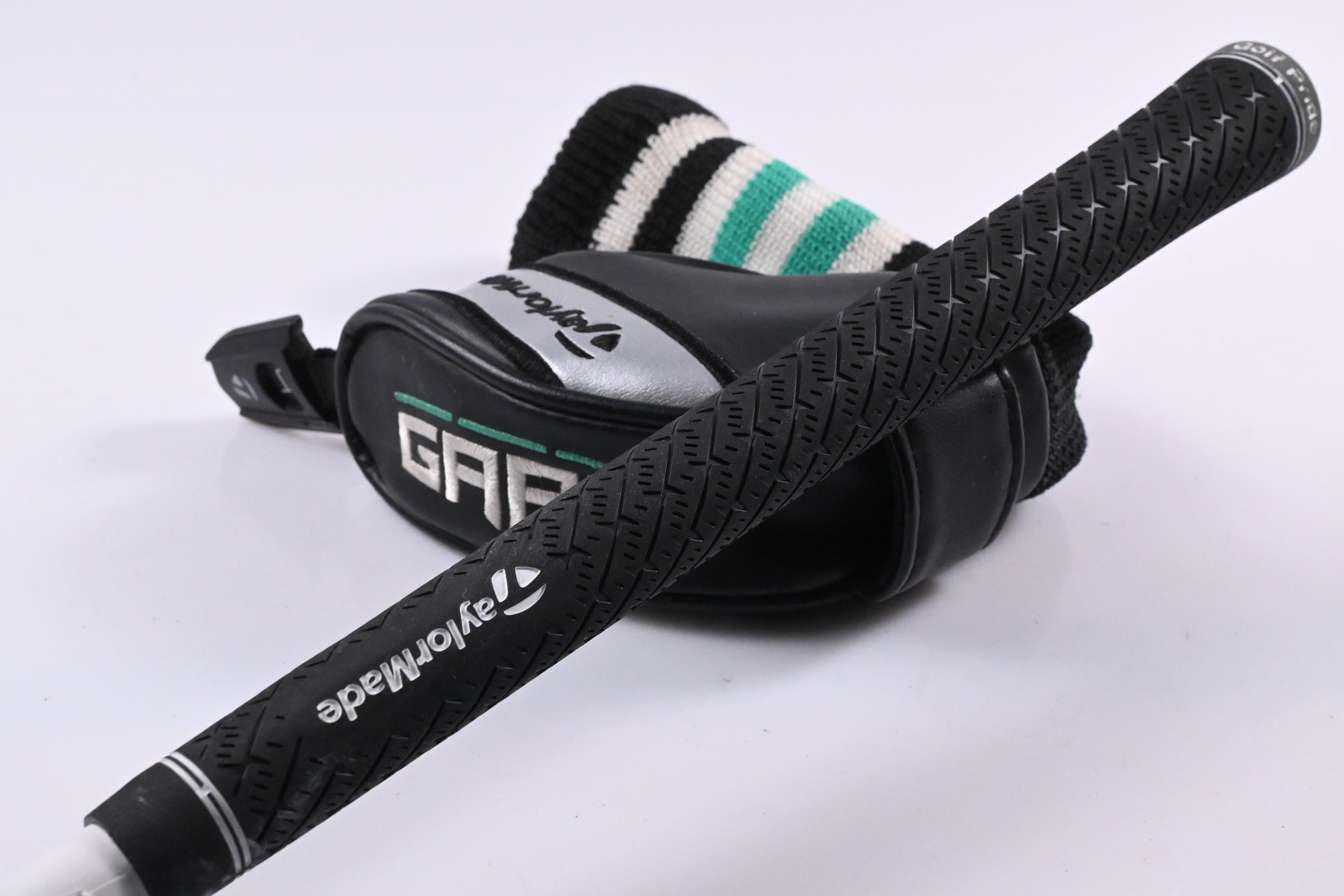 Left Hand Taylormade GAPR Mid #4 Hybrid / 21 Degree / X-Flex Tensei CK Orange 80
