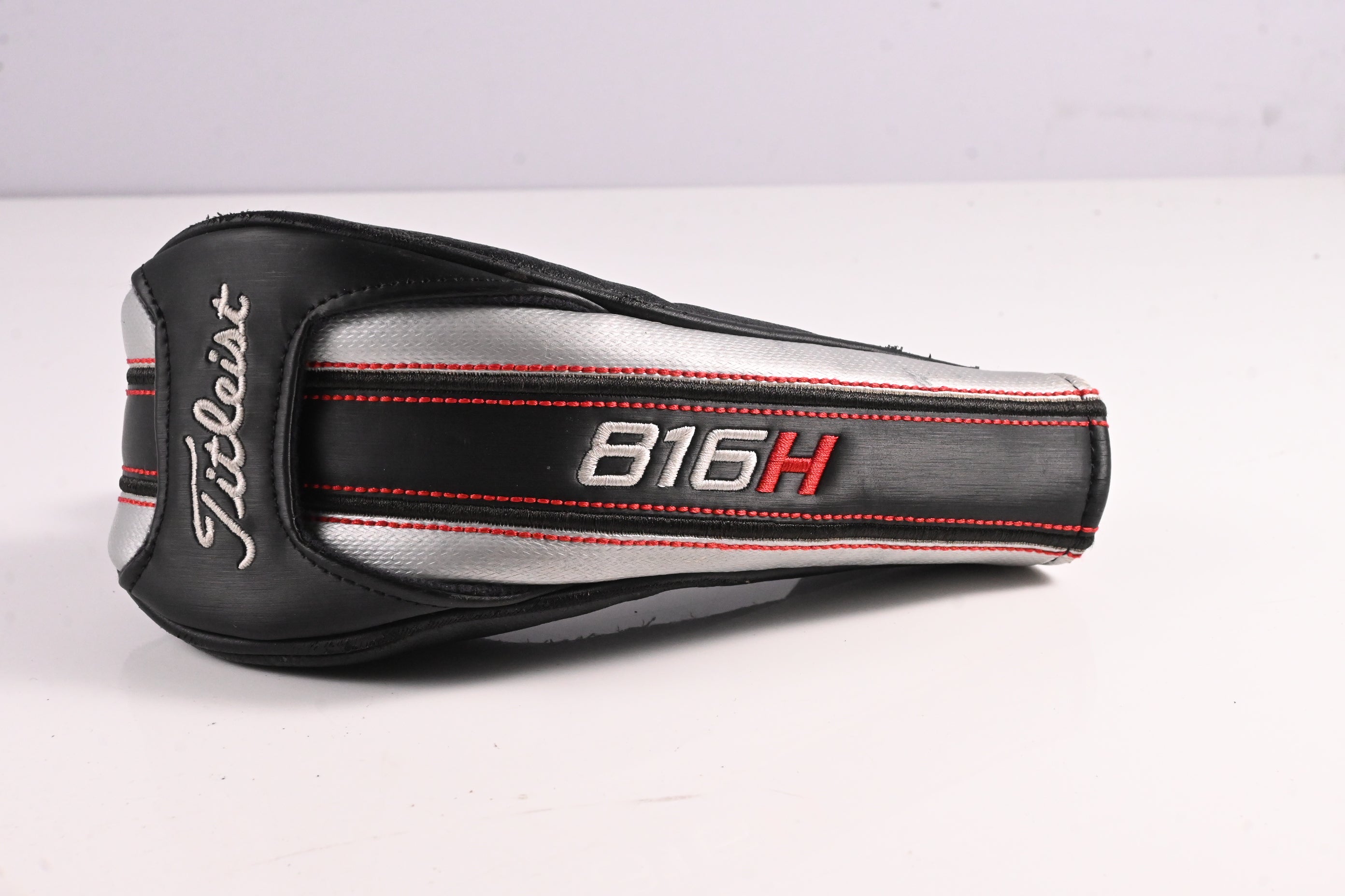 Titleist 816 H1 #3 Hybrid / 19 Degree / Regular Flex Aldila Rogue Black 85