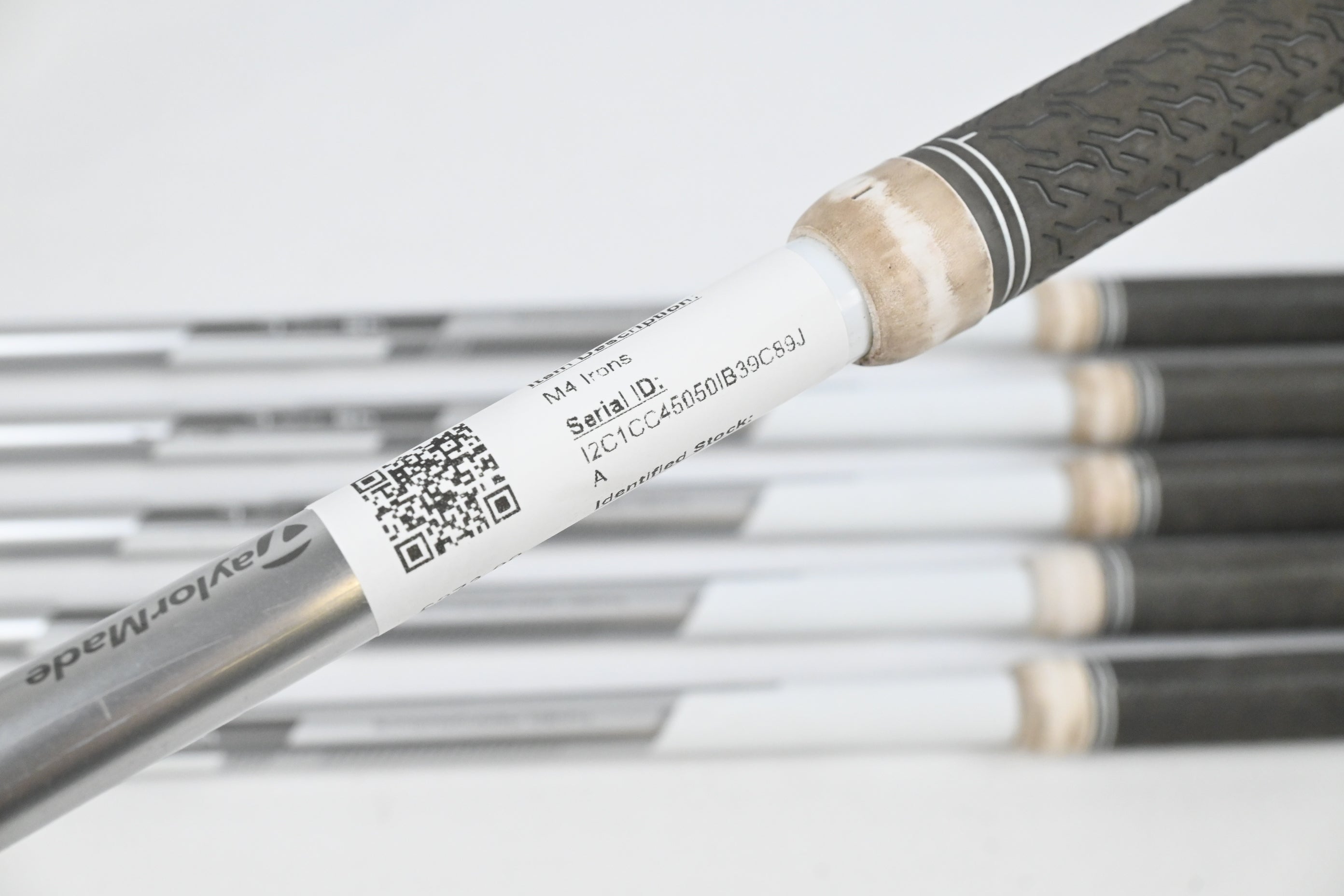Ladies Taylormade M4 Irons / 5-PW / Ladies Flex Taylormade 45 Shafts