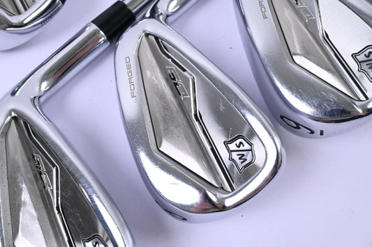 Wilson D9 Forged Irons / 4-PW / Stiff Flex Dynamic Gold 105 S300 Shafts