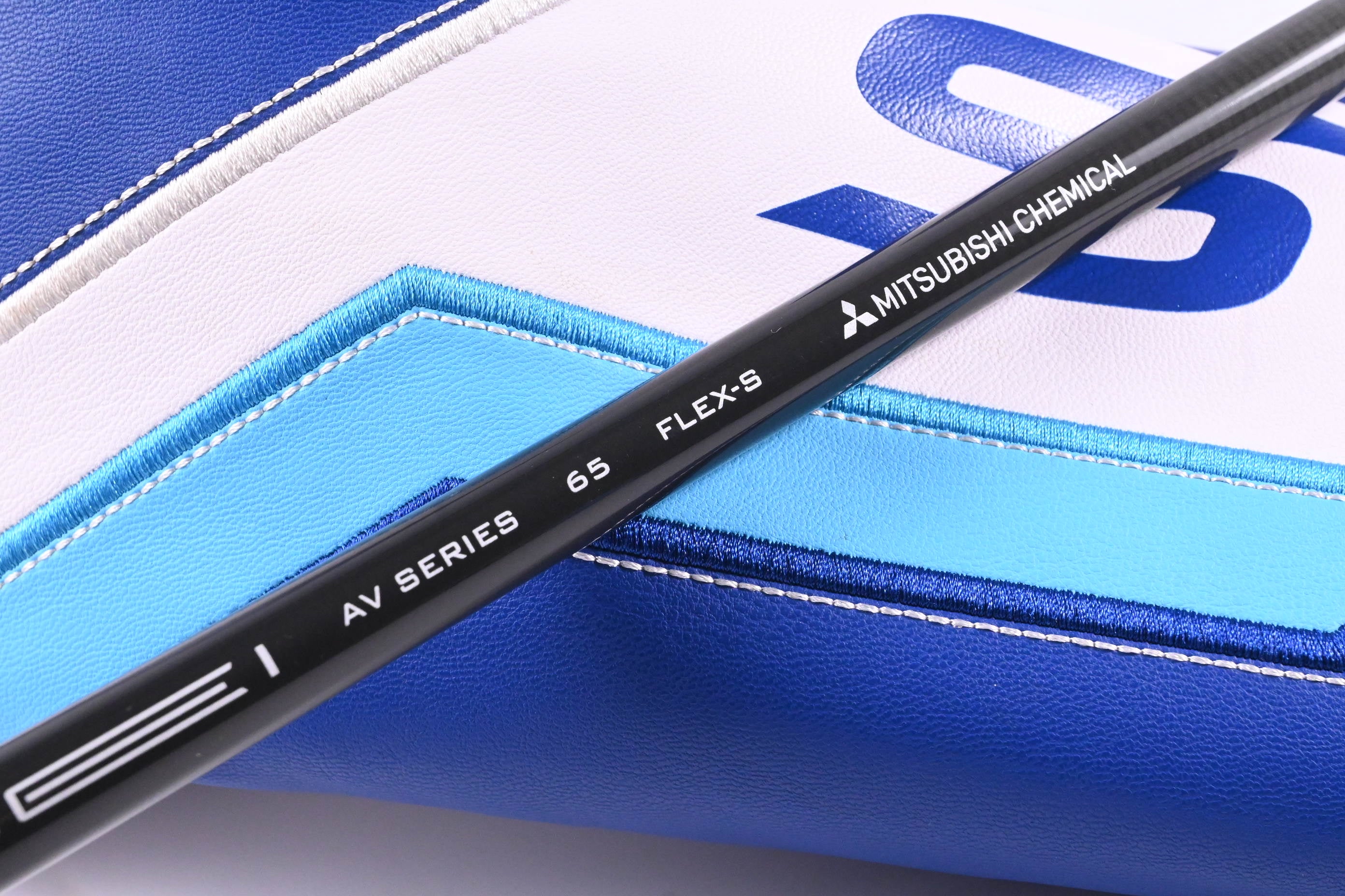 Mizuno ST-X 230 Driver / 10.5 Degree / Stiff Flex Tensei AV RAW Blue 65 Shaft