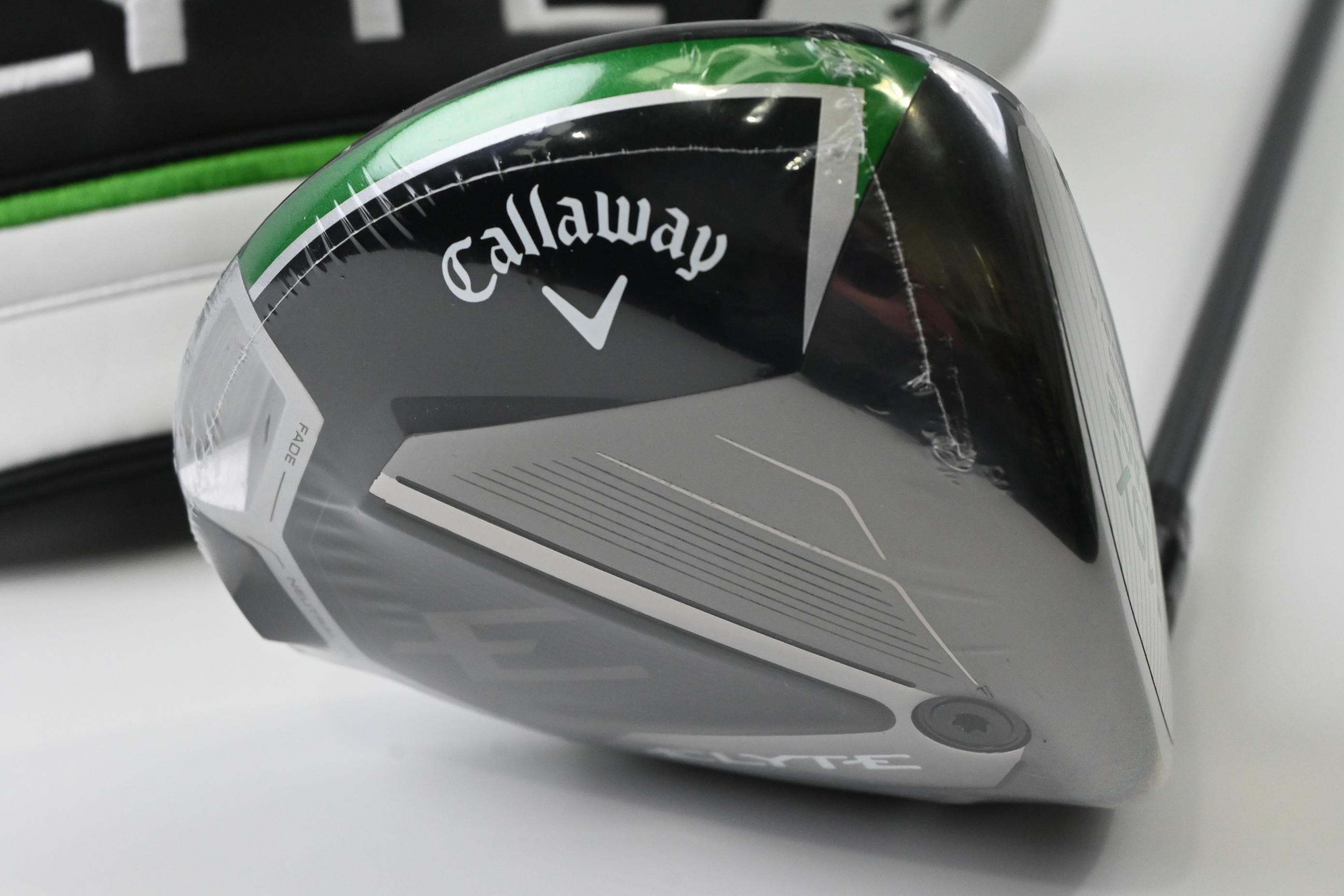 Callaway Elyte Driver / 10.5 Degree / Regular Flex Denali Charcoal 50 Shaft