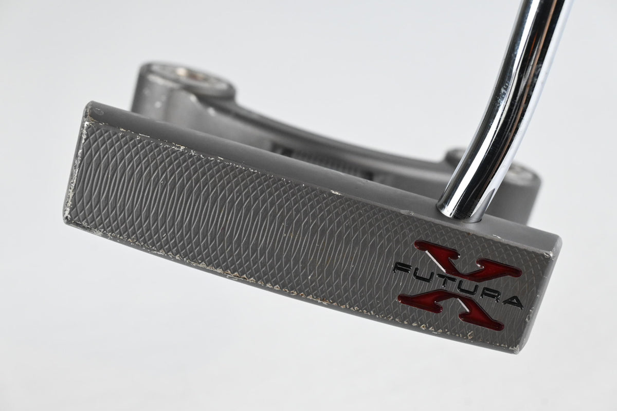 Scotty Cameron Futura X Putter / 34 Inch