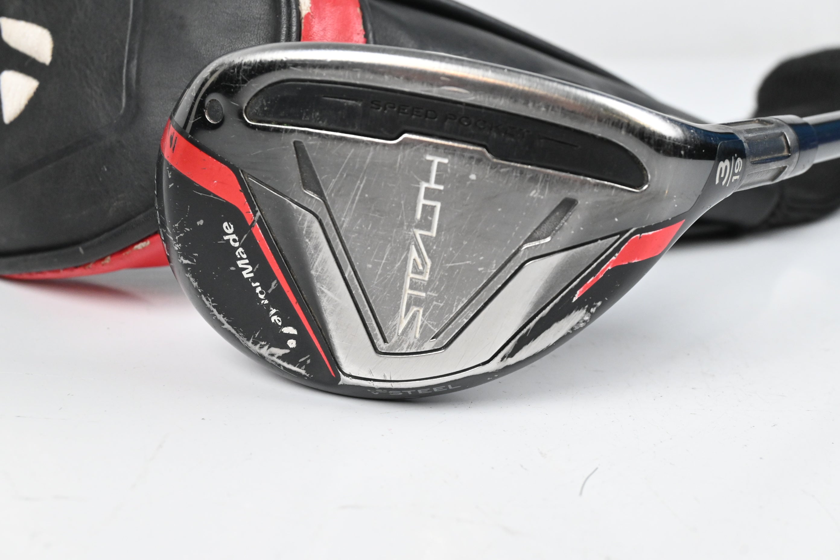 Taylormade Stealth #3 Hybrid / 19 Degree / Regular Flex Fujikura Ventus Red 6