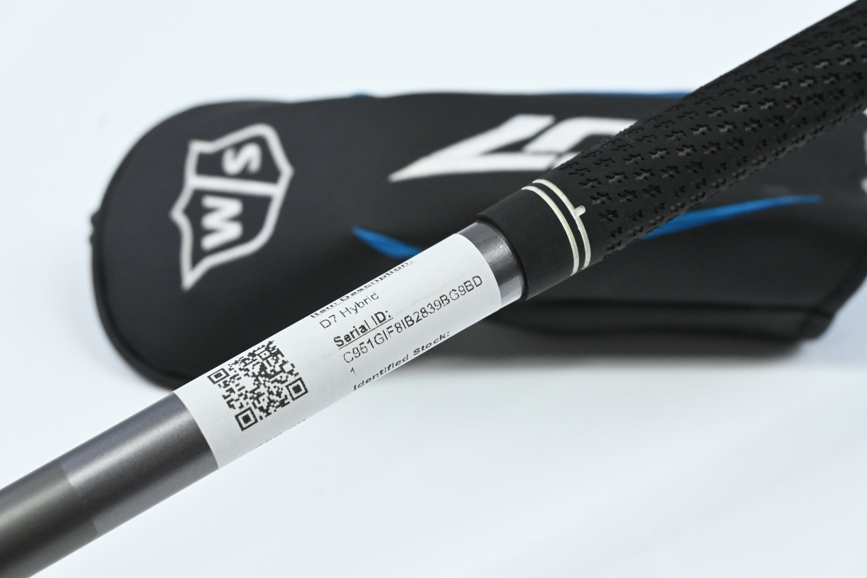Wilson Staff D7 #4 Hybrid / 22 Degree / Regular Flex UST Helium Shaft