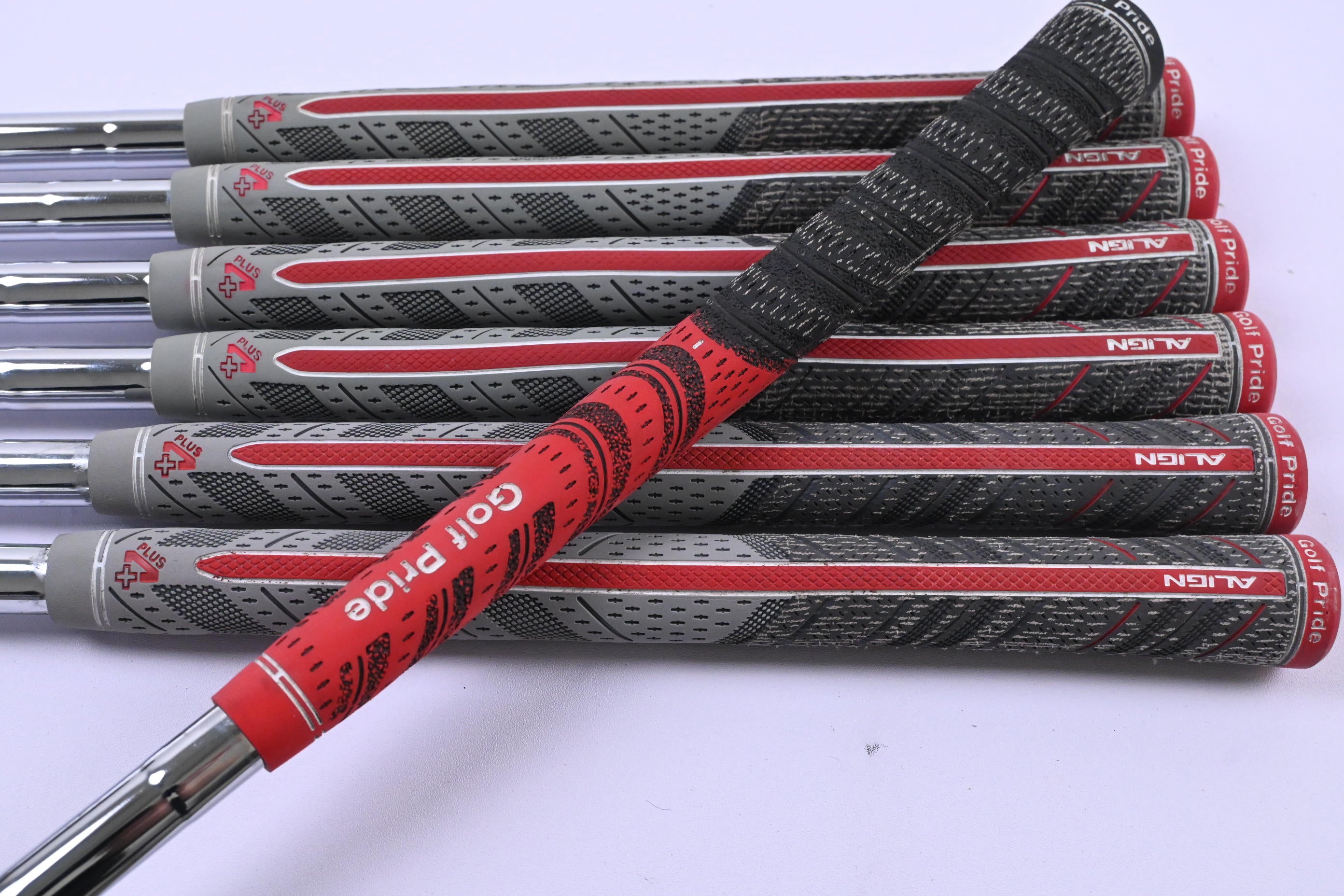 Wilson D9 Forged Irons / 4-PW / Stiff Flex Dynamic Gold 105 S300 Shafts
