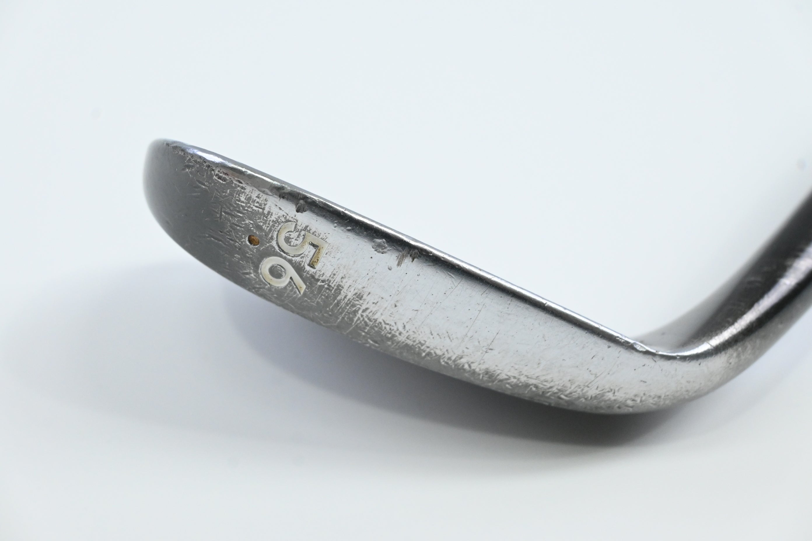 Cleveland 588 Precision Forged Sand Wedge / 56 Degree / Wedge Flex Tour Concept