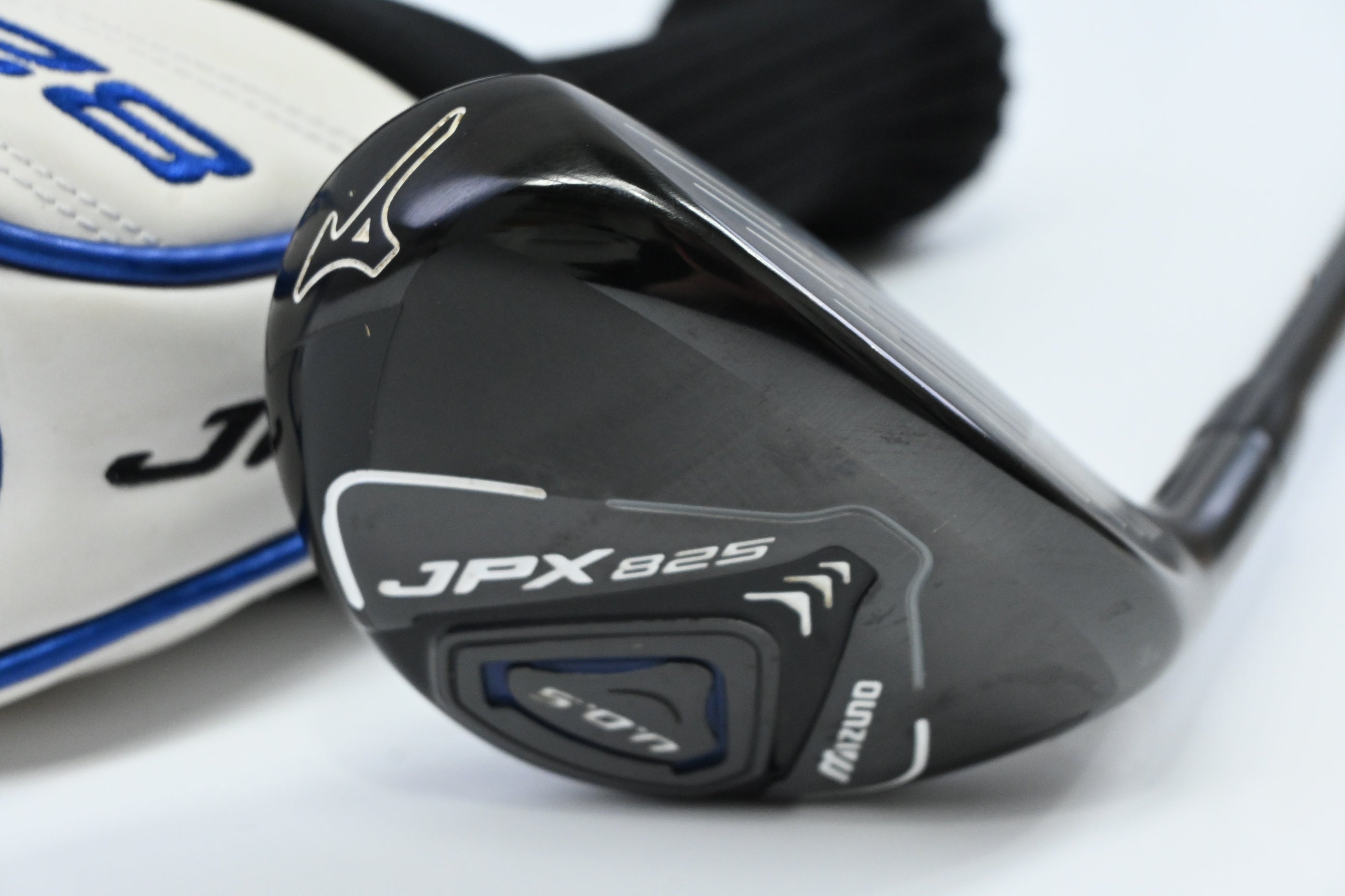 Mizuno JPX 825 #4 Hybrid / 22 Degree / Regular Flex Fujikura Orochi 70 Shaft