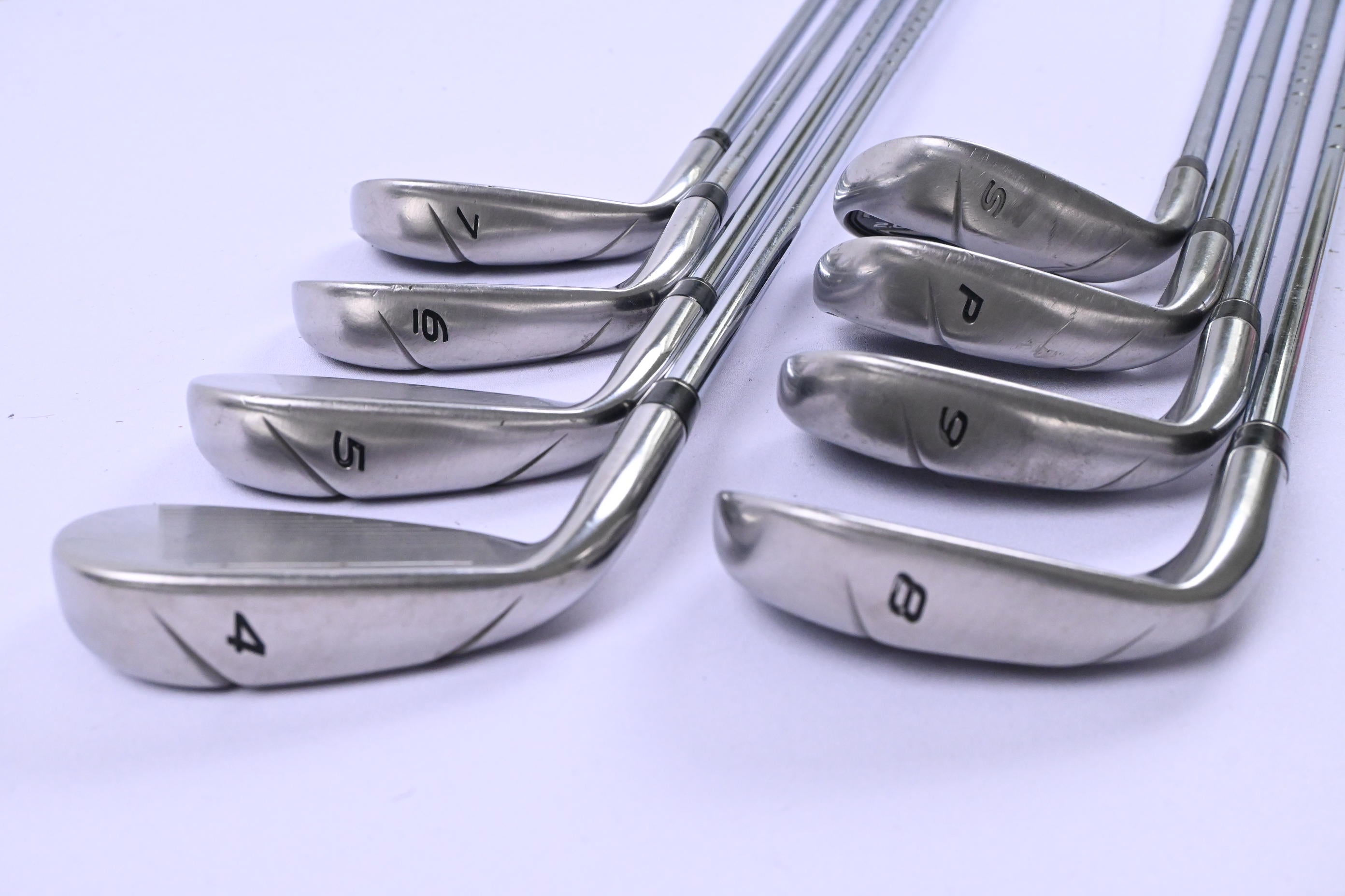 Taylormade Burner 2.0 Irons / 4-PW+SW / Regular Flex Burner 2.0 85 Shafts