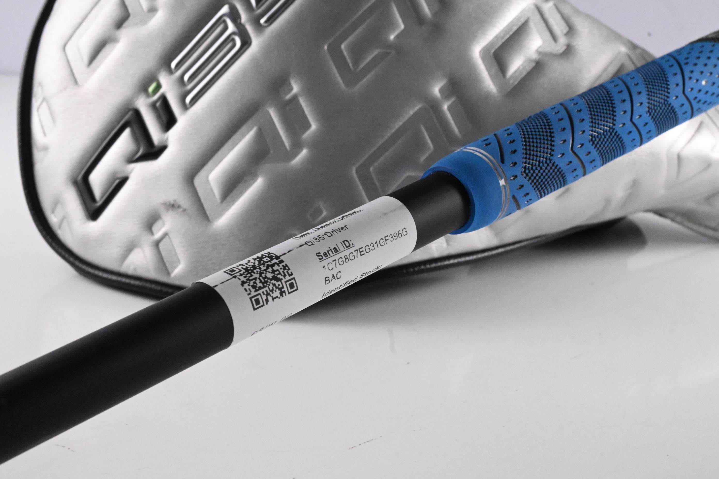 Taylormade Qi35 Driver / 9 Degree / Regular Flex Reax Blue 50 Shaft