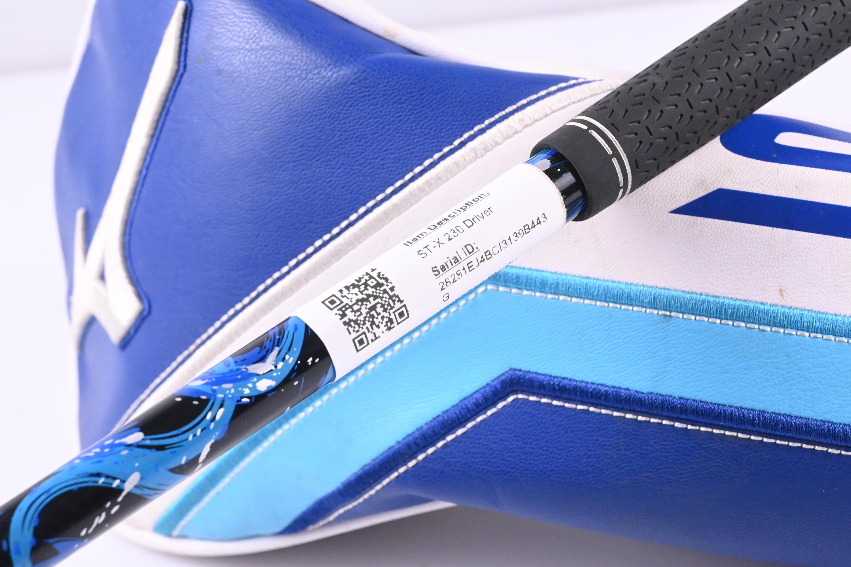 Mizuno ST-X 230 Driver / 10.5 Degree / Regular Flex Kai'li Blue 60 Shaft