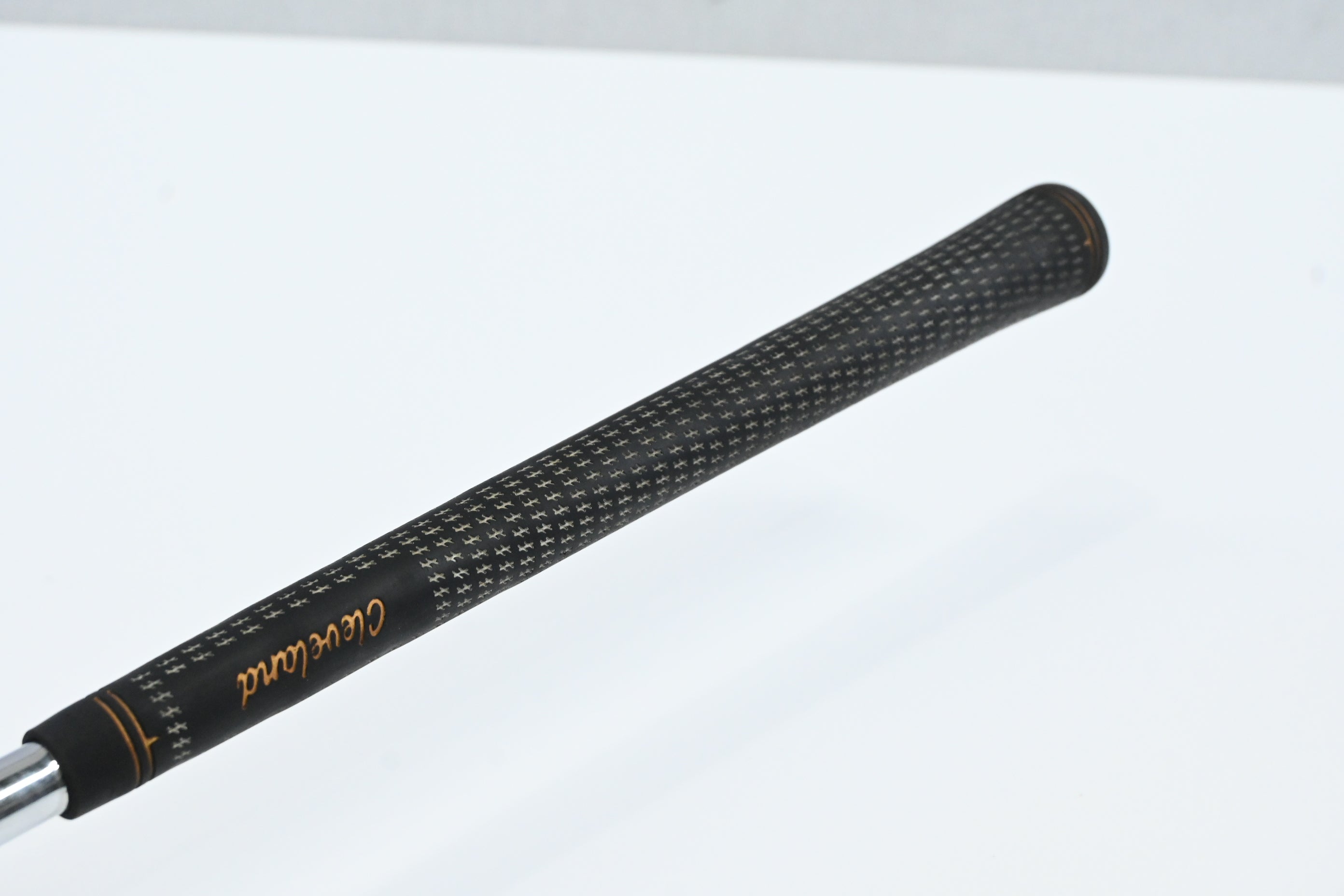 Cleveland 588 Precision Forged Sand Wedge / 56 Degree / Wedge Flex Tour Concept