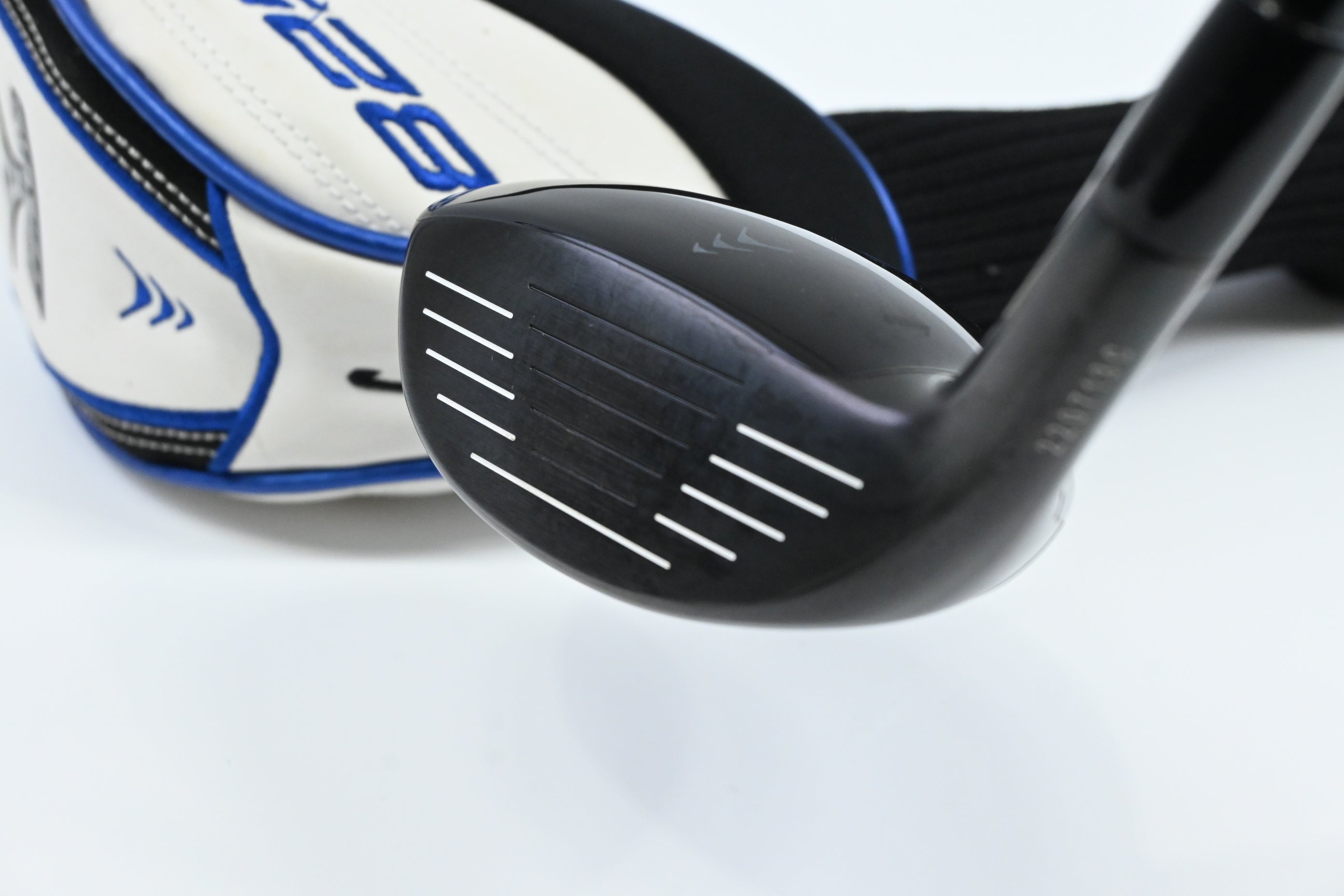 Mizuno JPX 825 #4 Hybrid / 22 Degree / Regular Flex Fujikura Orochi 70 Shaft