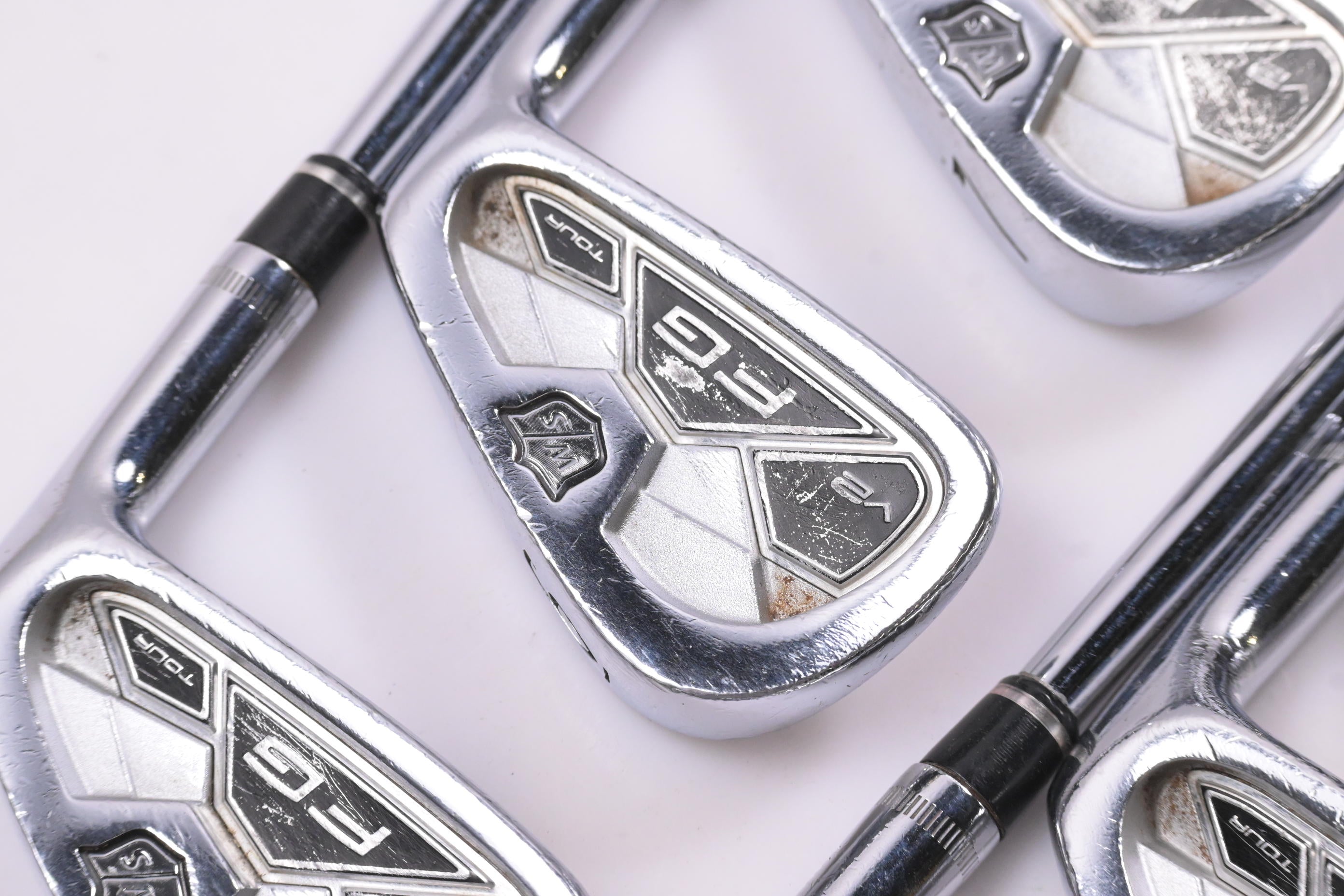 Wilson FG Tour V2 Irons / 5-PW / Regular Flex KBS Tour Shafts