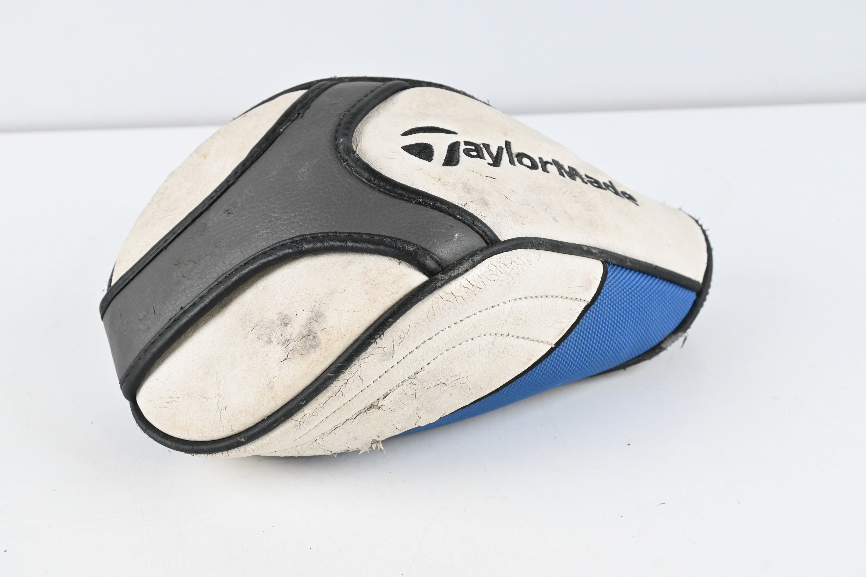 Taylormade SLDR White Driver / 10.5 Degree / Regular Flex Fujikura Speeder 77