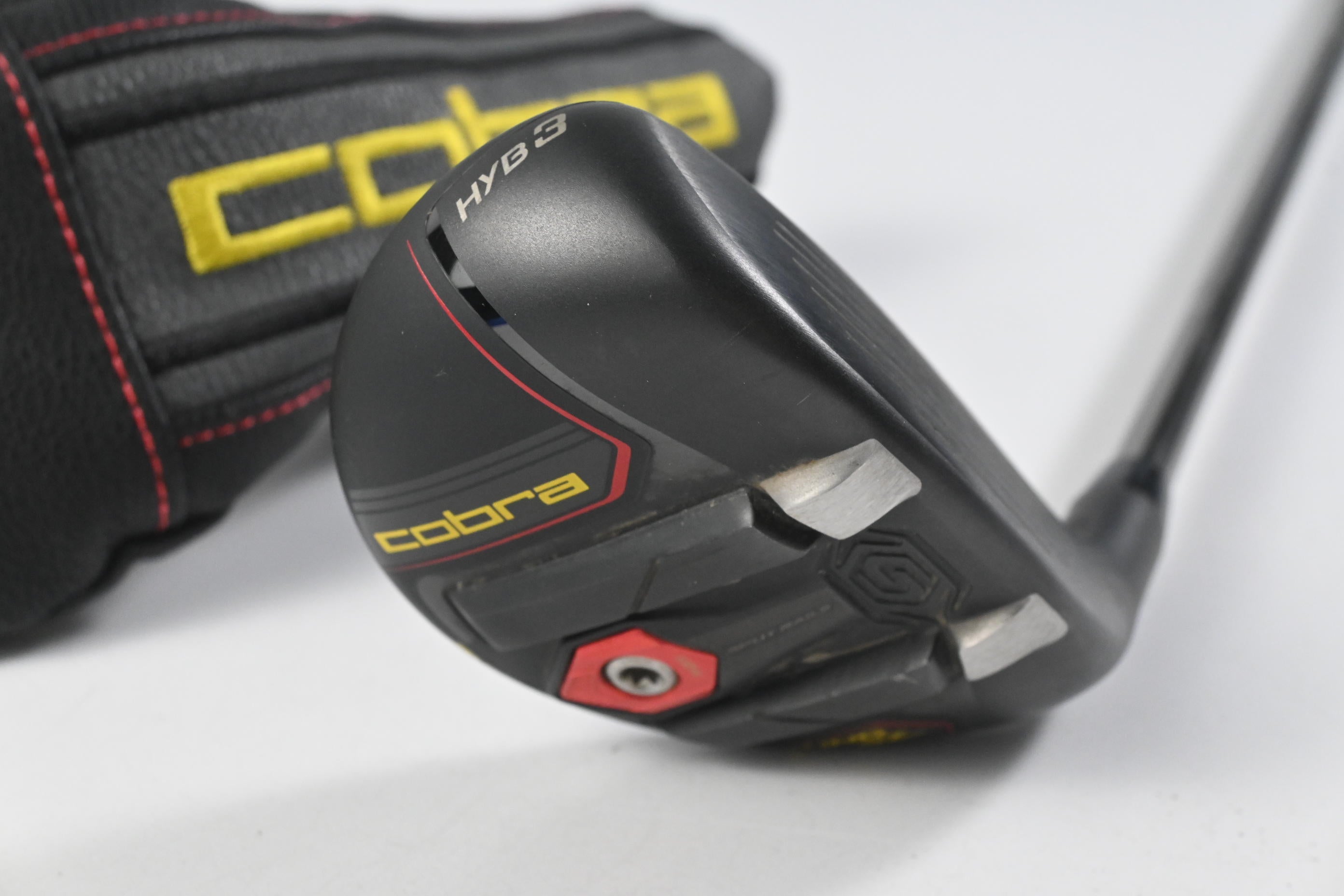 Cobra King Speedzone #3 Hybrid / 19 Degree / Regular Flex UST Recoil ESX 480