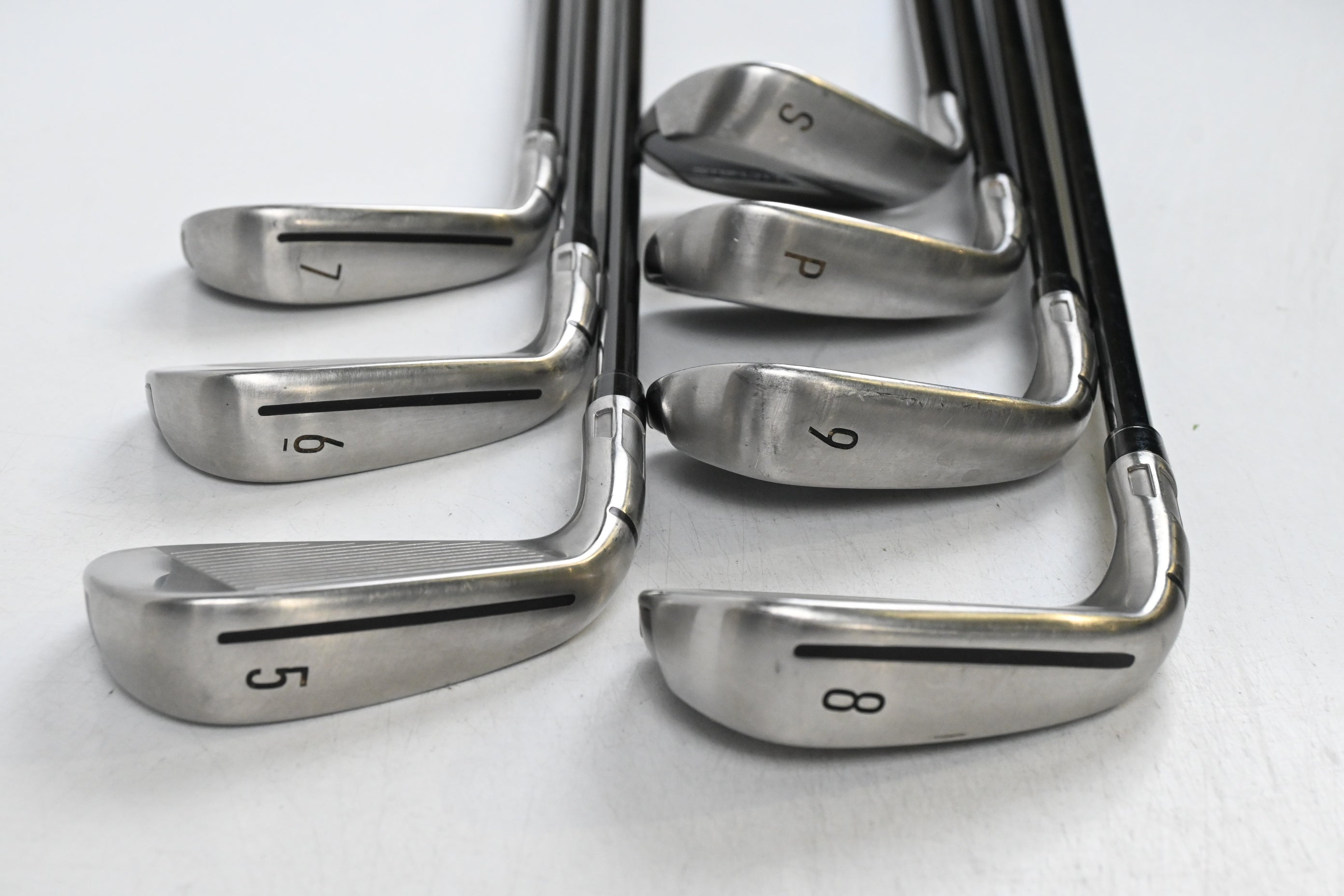 Taylormade Stealth Irons / 5-PW+SW / Regular Flex Ventus Red 6 Shafts