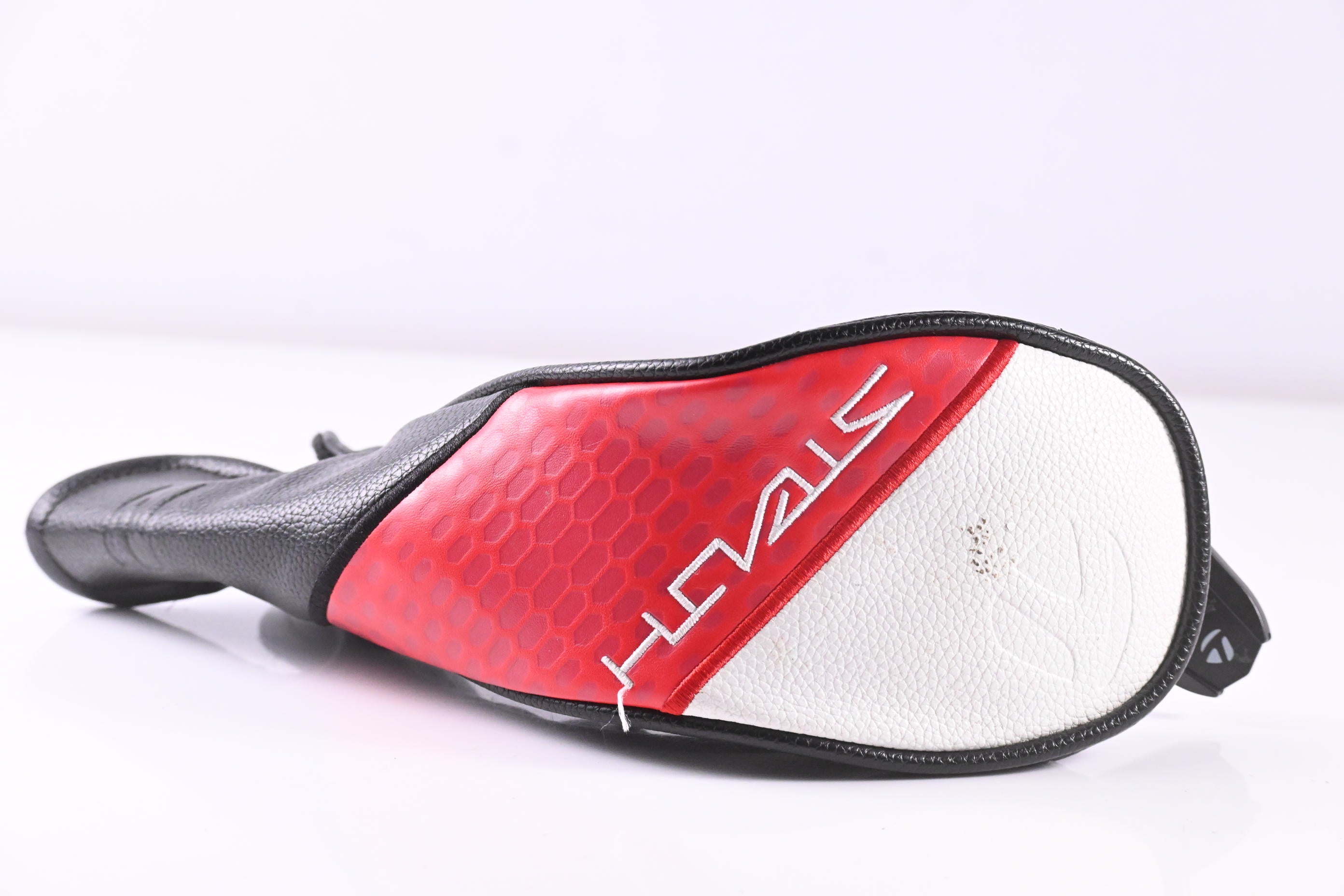 Taylormade Stealth 2 Plus #3 Hybrid / 19.5 Degree / Stiff Flex Kai'li Red 85 Shaft