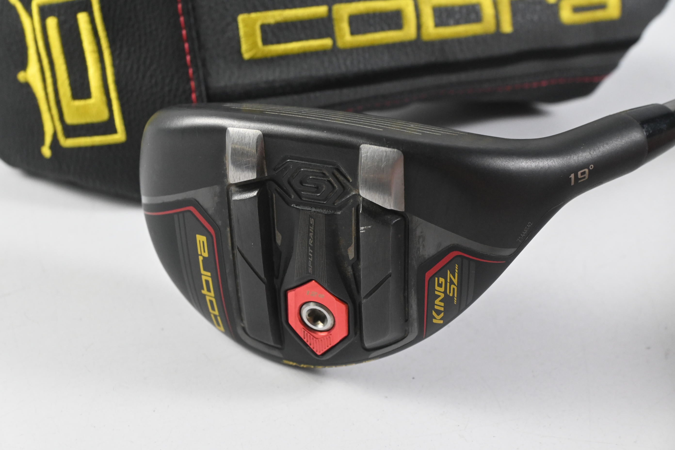 Cobra King Speedzone #3 Hybrid / 19 Degree / Regular Flex UST Recoil ESX 480