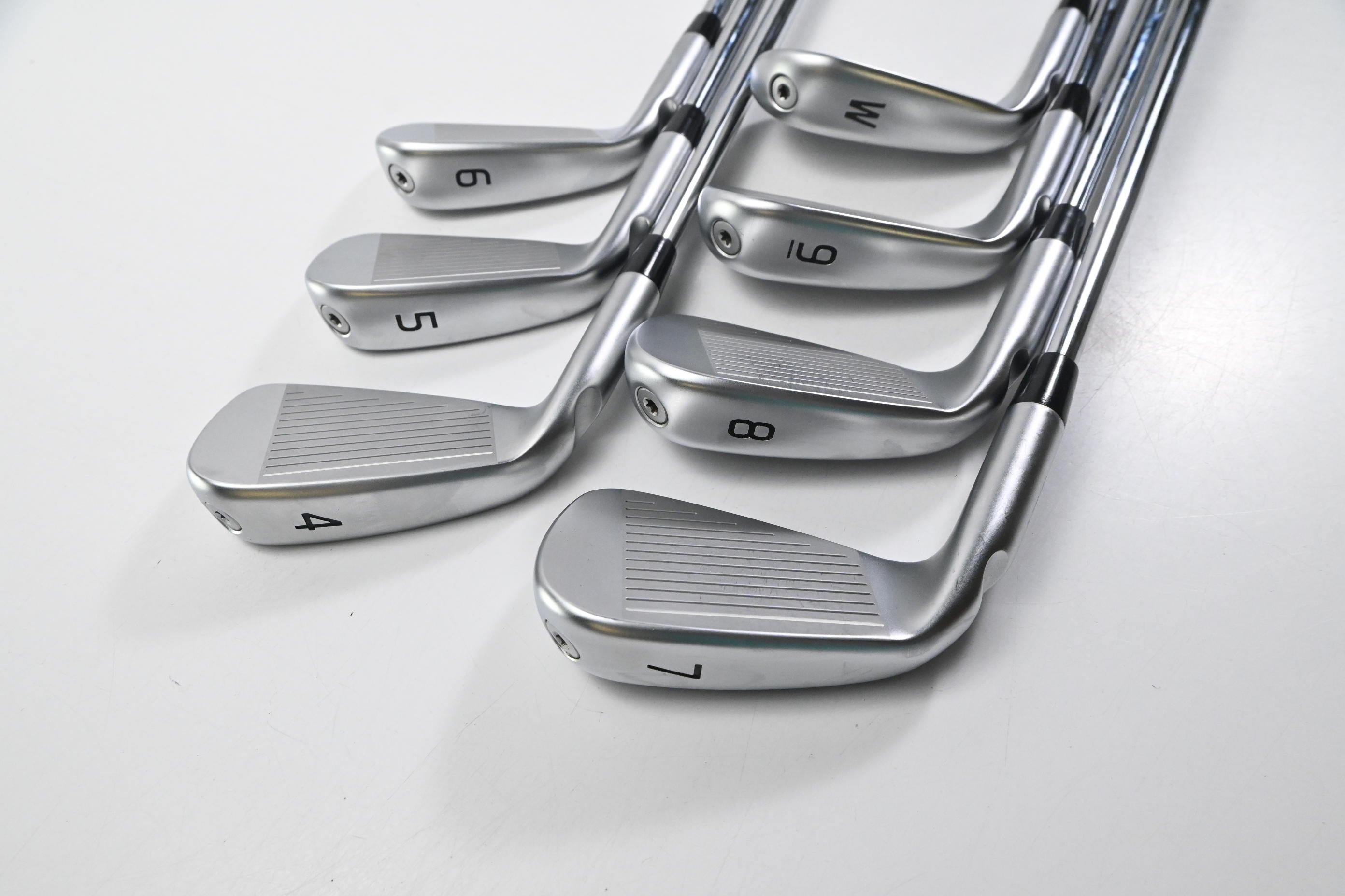 Ping I240 Irons / 4-PW / Blue Dot / Stiff Flex Dynamic Gold 120 S300 Shafts